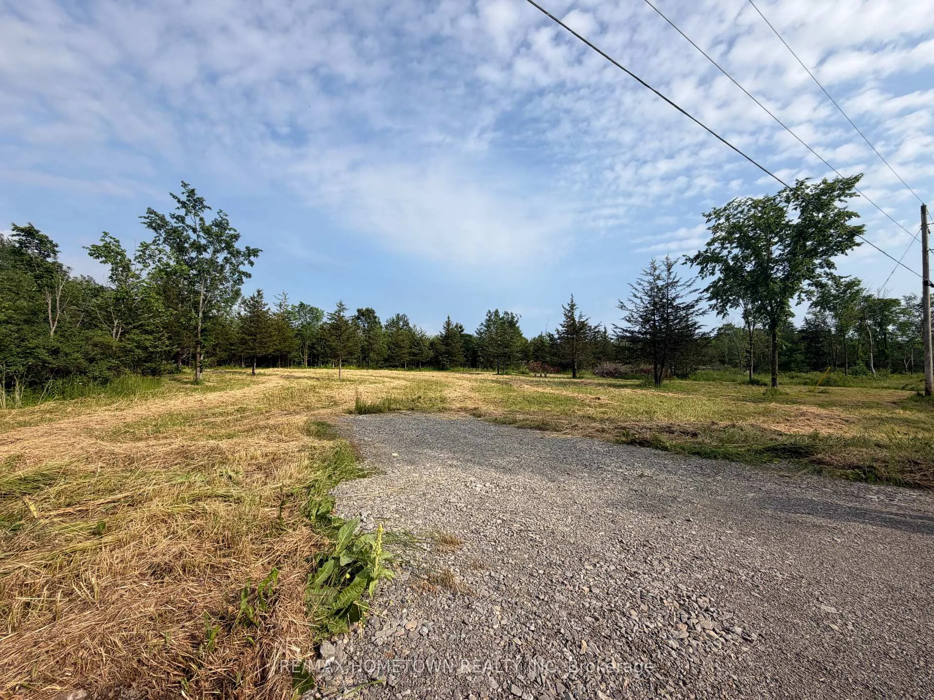 Photo 3 of 610 Lake Street, Rideau Lakes, Rideau Lakes (Bastard) Twp — HOMEH
