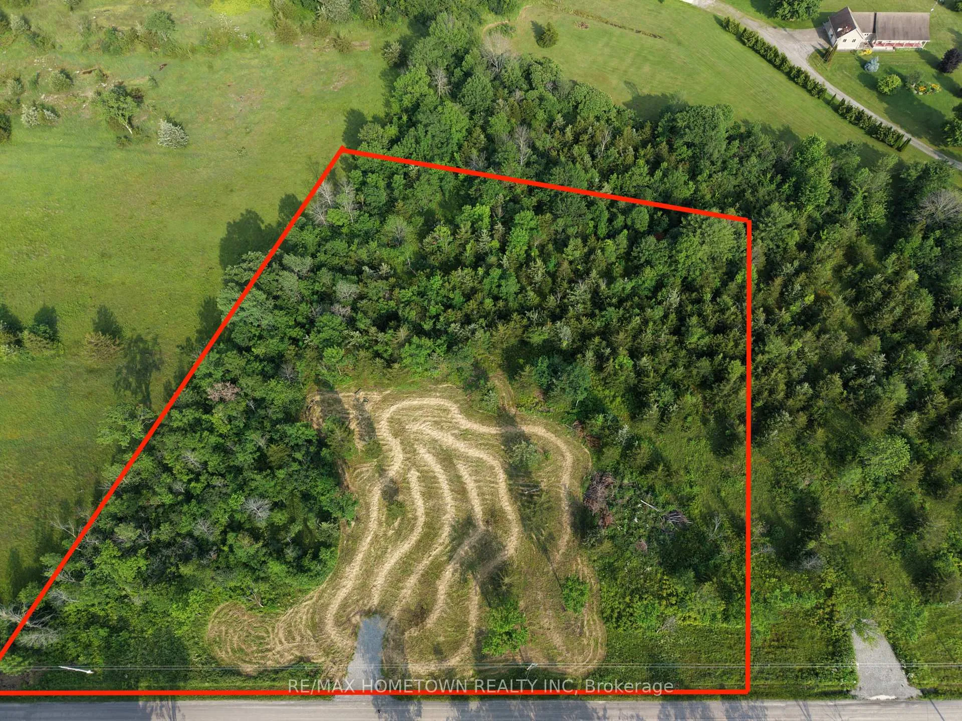 Photo 4 of 610 Lake Street, Rideau Lakes, Rideau Lakes (Bastard) Twp — HOMEH