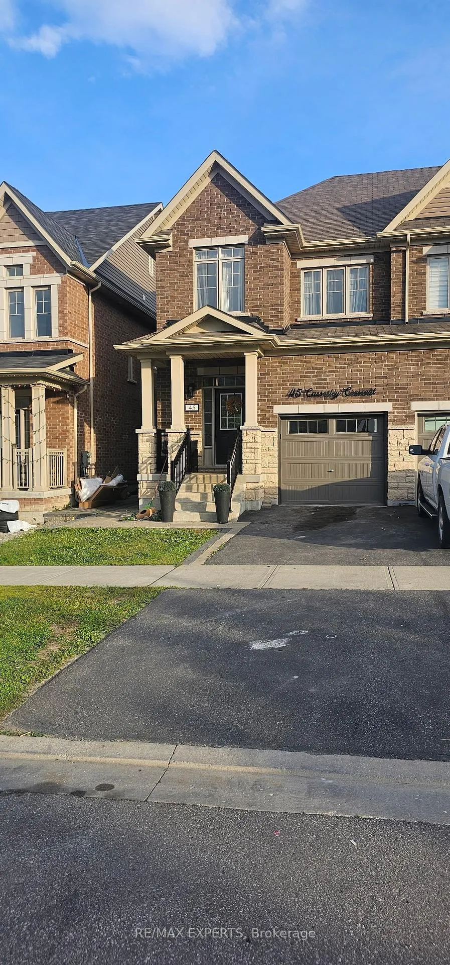 Photo 1 of 45 Casserley Crescent, New Tecumseth, Tottenham — HOMEH