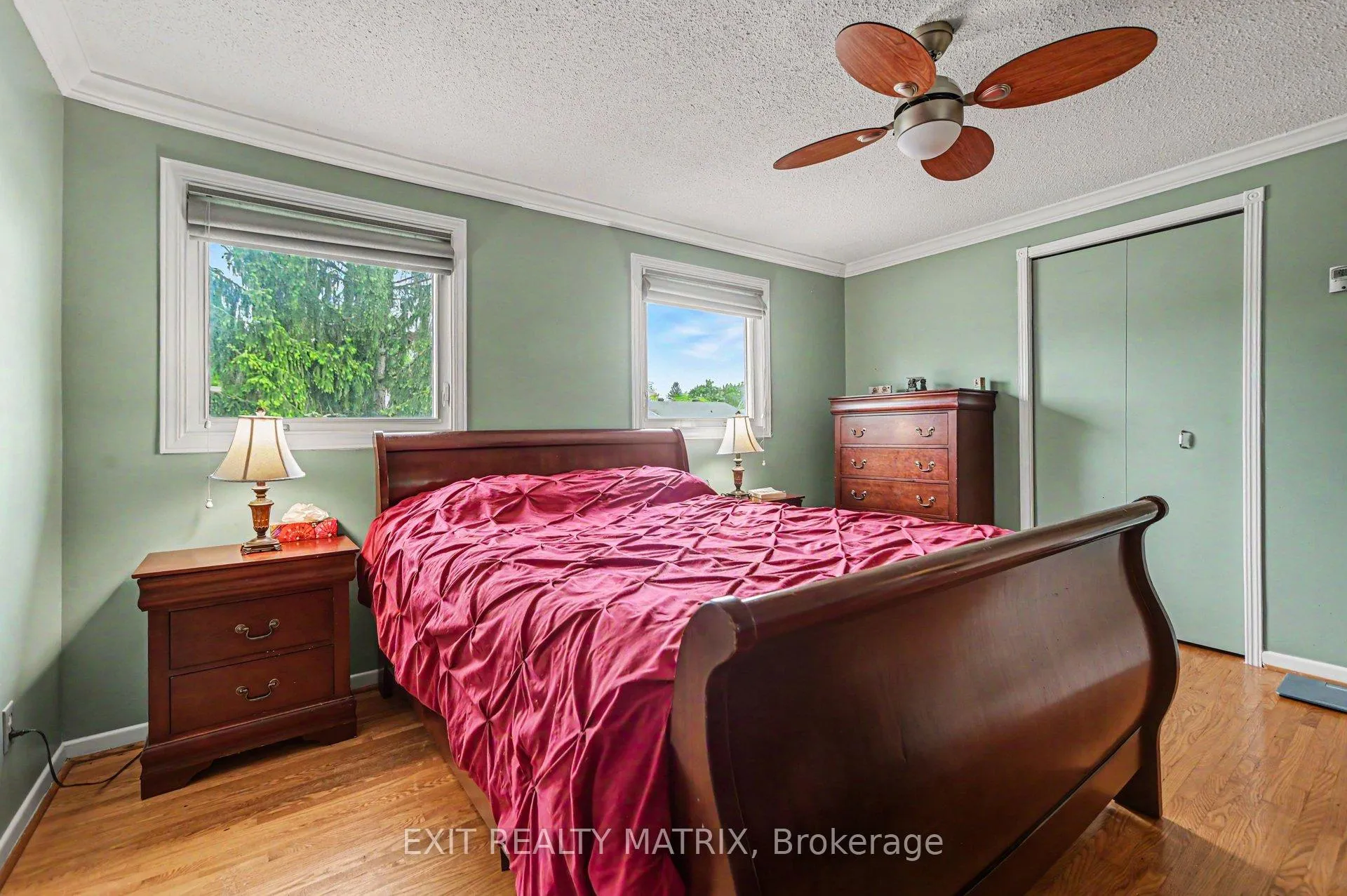 Photo 25 of 18 Highpark Crescent, Ottawa, Blackburn Hamlet — HOMEH