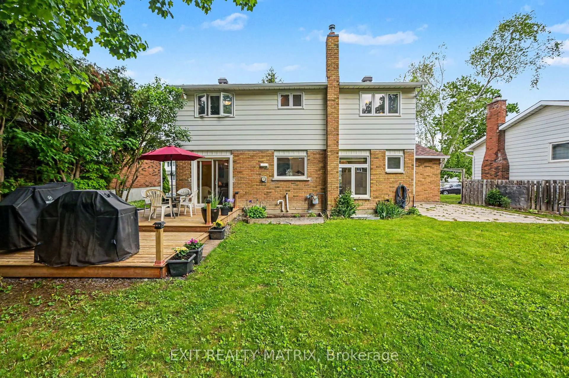 Photo 33 of 18 Highpark Crescent, Ottawa, Blackburn Hamlet — HOMEH