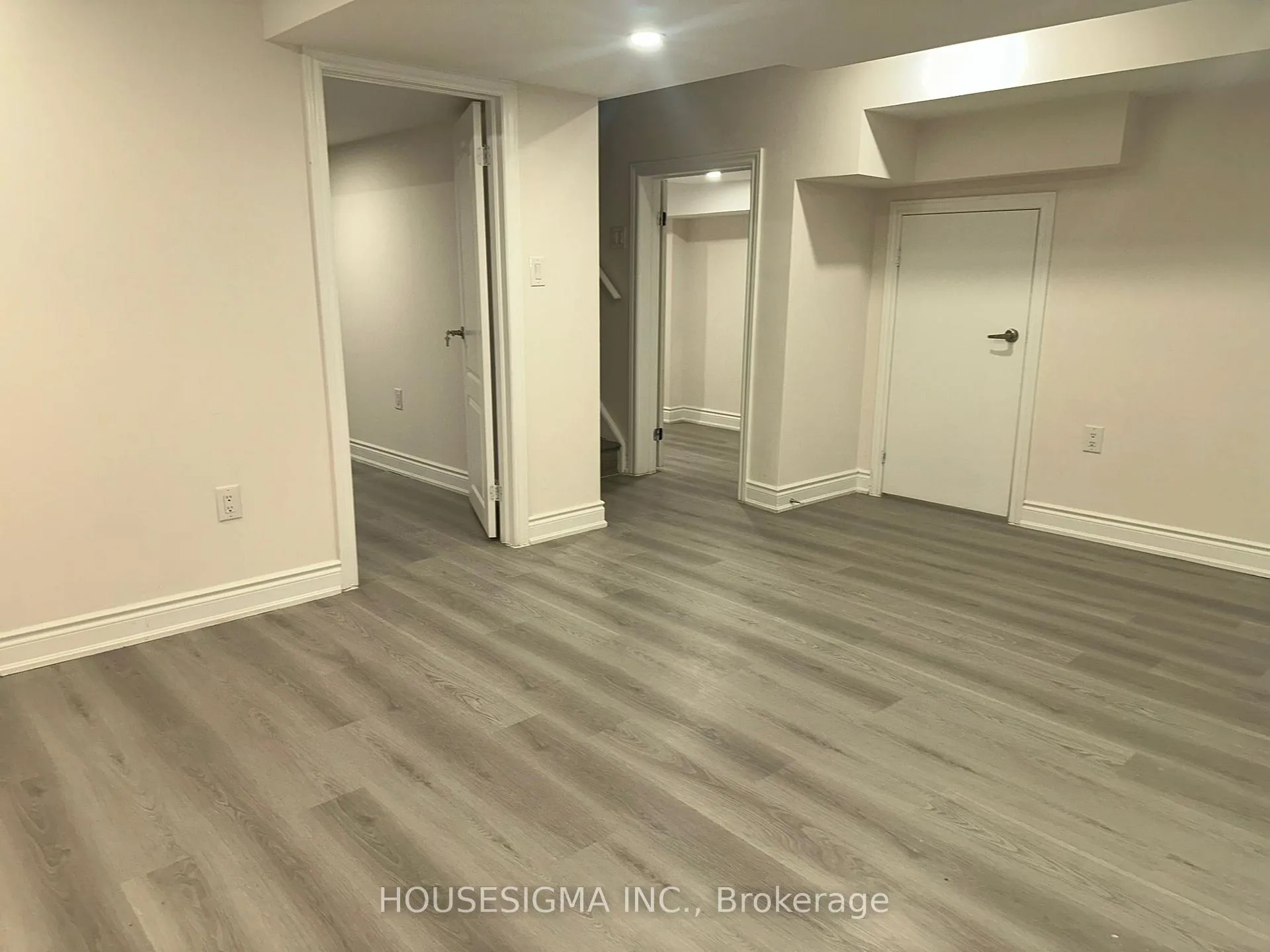Photo 7 of Unit Basement, 11 Pine Landing Trail, Brampton, Sandringham-Wellington — HOMEH