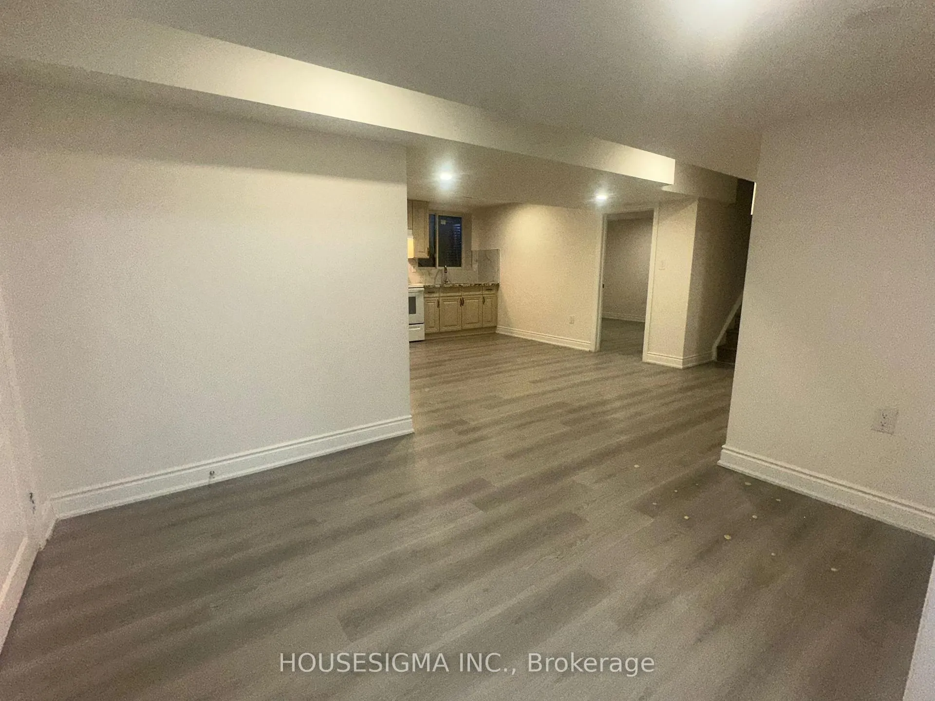 Photo 13 of Unit Basement, 11 Pine Landing Trail, Brampton, Sandringham-Wellington — HOMEH