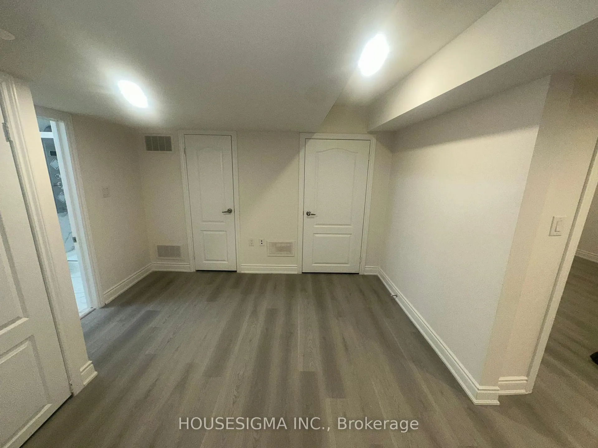 Photo 14 of Unit Basement, 11 Pine Landing Trail, Brampton, Sandringham-Wellington — HOMEH