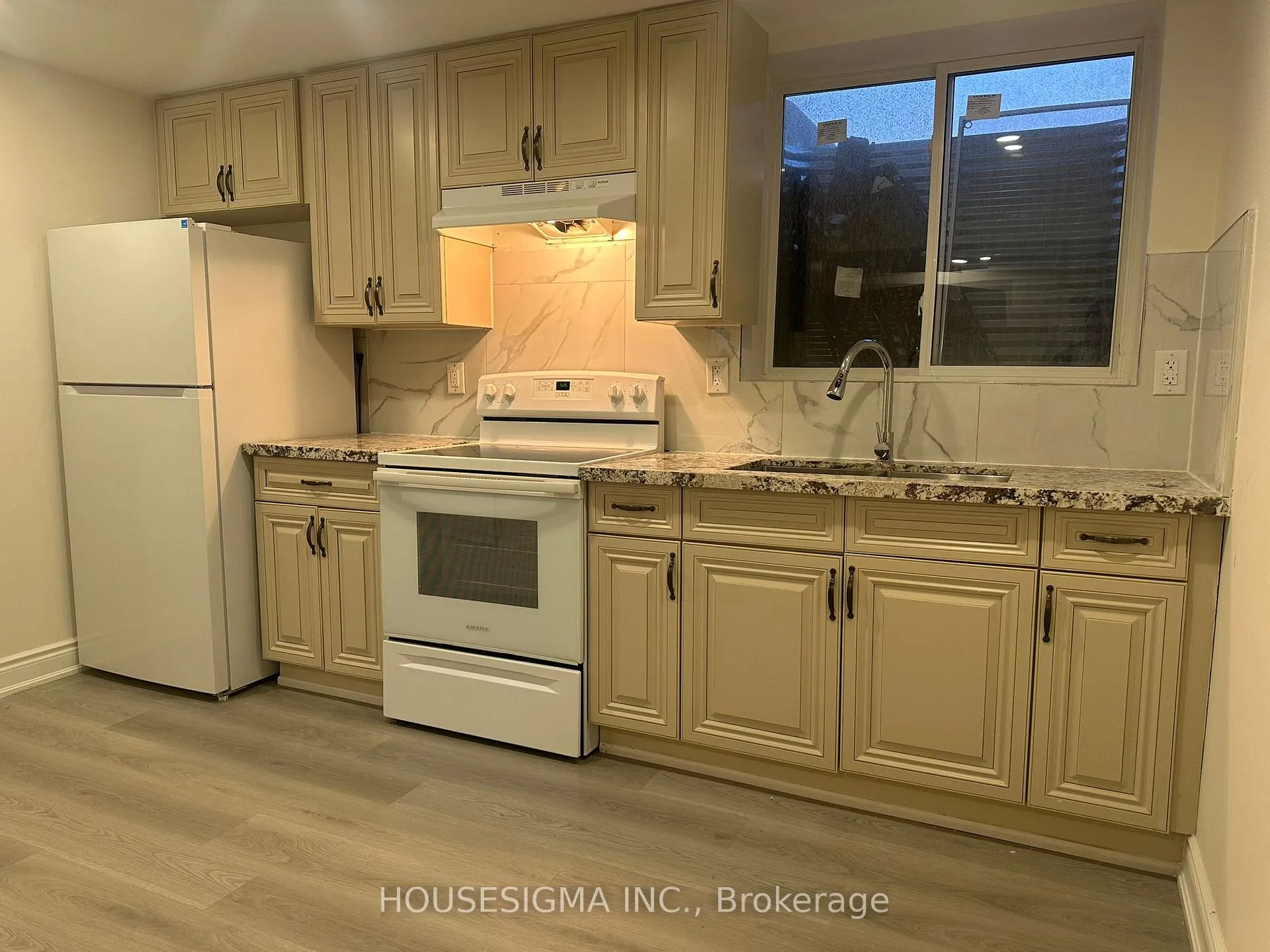 Photo 18 of Unit Basement, 11 Pine Landing Trail, Brampton, Sandringham-Wellington — HOMEH