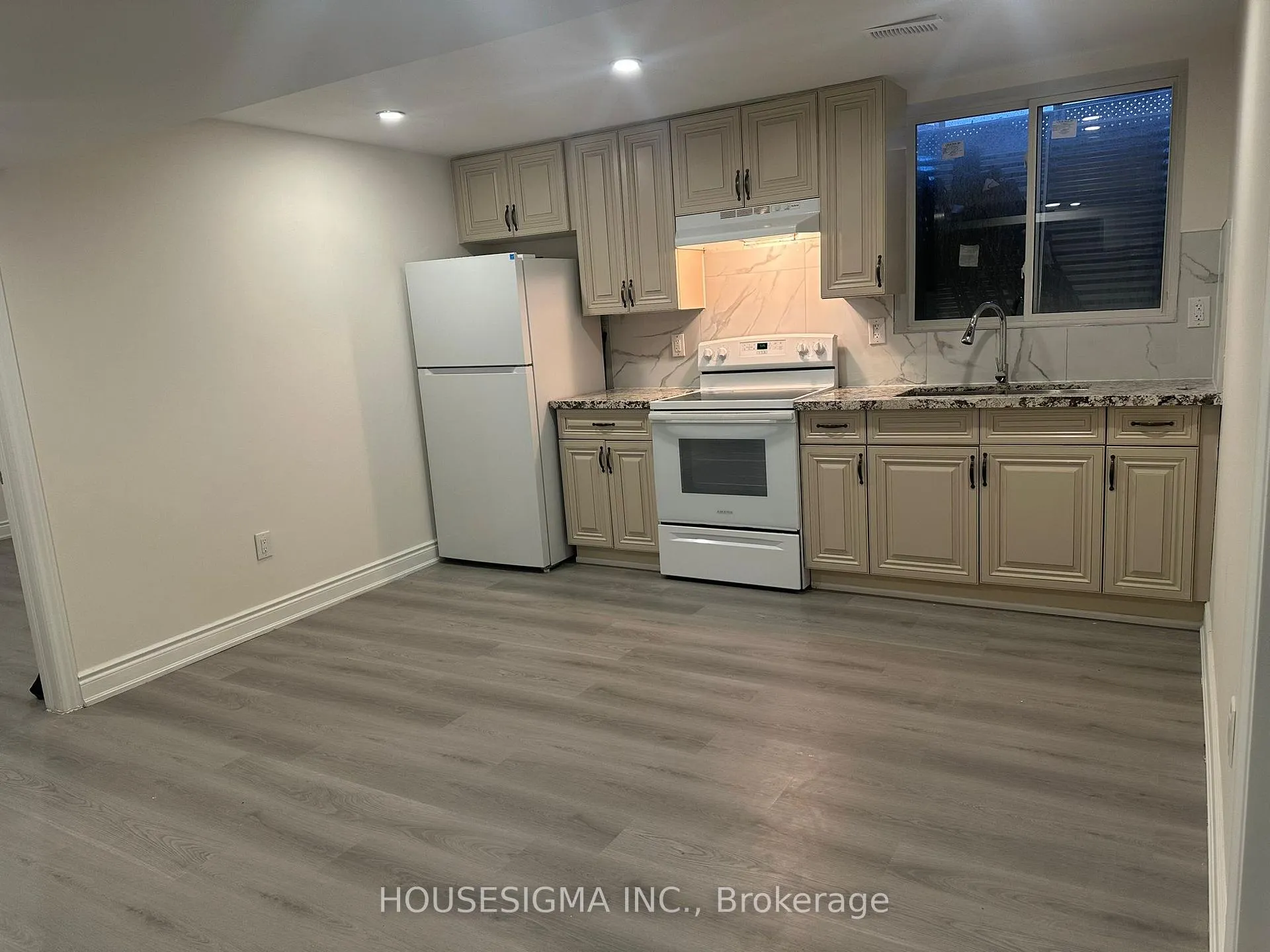 Photo 19 of Unit Basement, 11 Pine Landing Trail, Brampton, Sandringham-Wellington — HOMEH