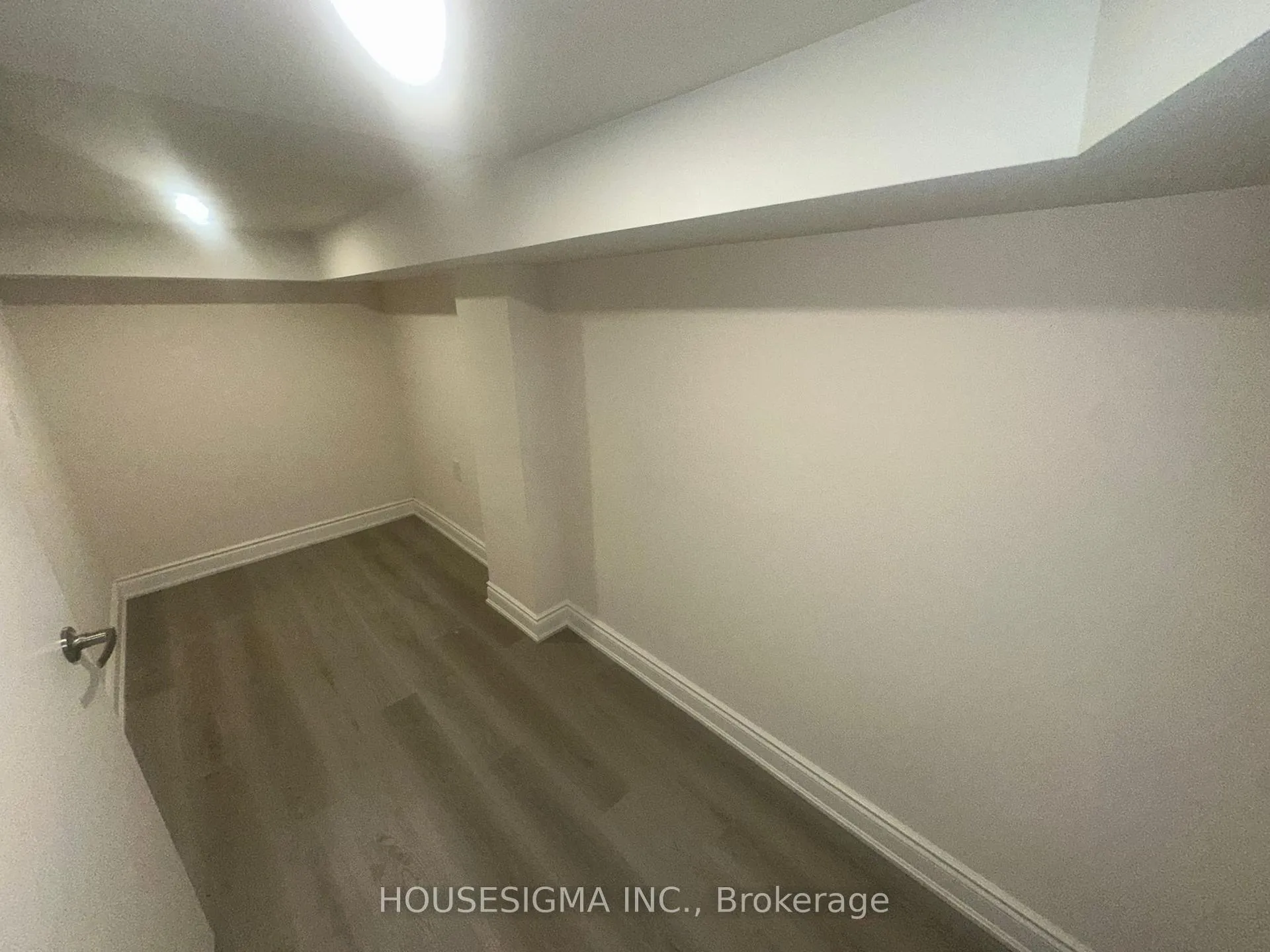 Photo 24 of Unit Basement, 11 Pine Landing Trail, Brampton, Sandringham-Wellington — HOMEH