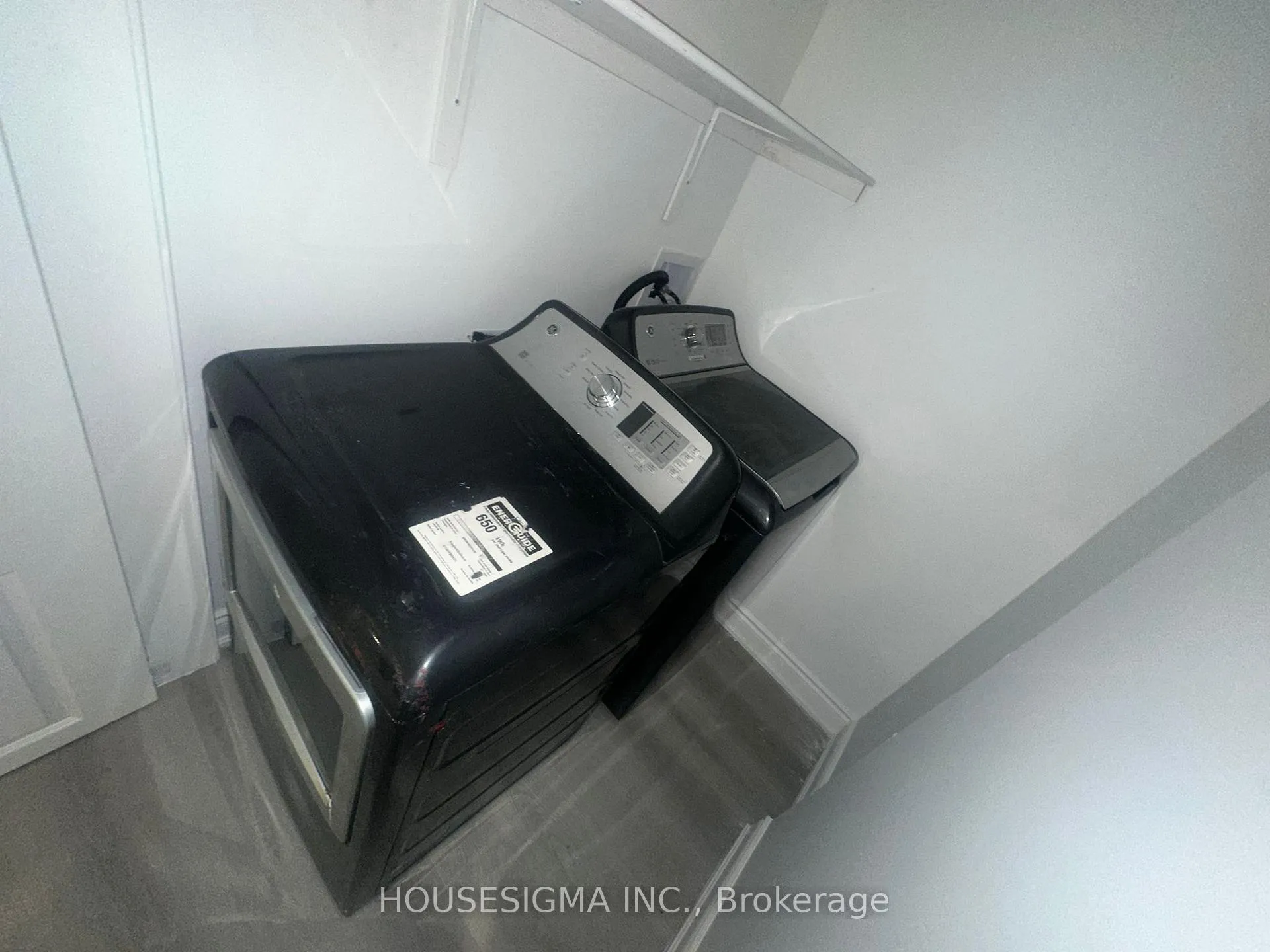Photo 25 of Unit Basement, 11 Pine Landing Trail, Brampton, Sandringham-Wellington — HOMEH