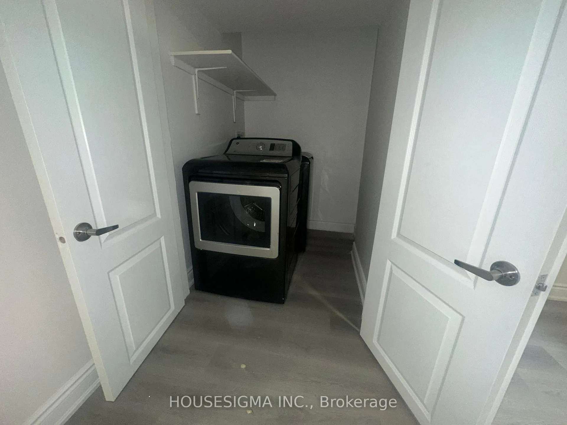 Photo 27 of Unit Basement, 11 Pine Landing Trail, Brampton, Sandringham-Wellington — HOMEH