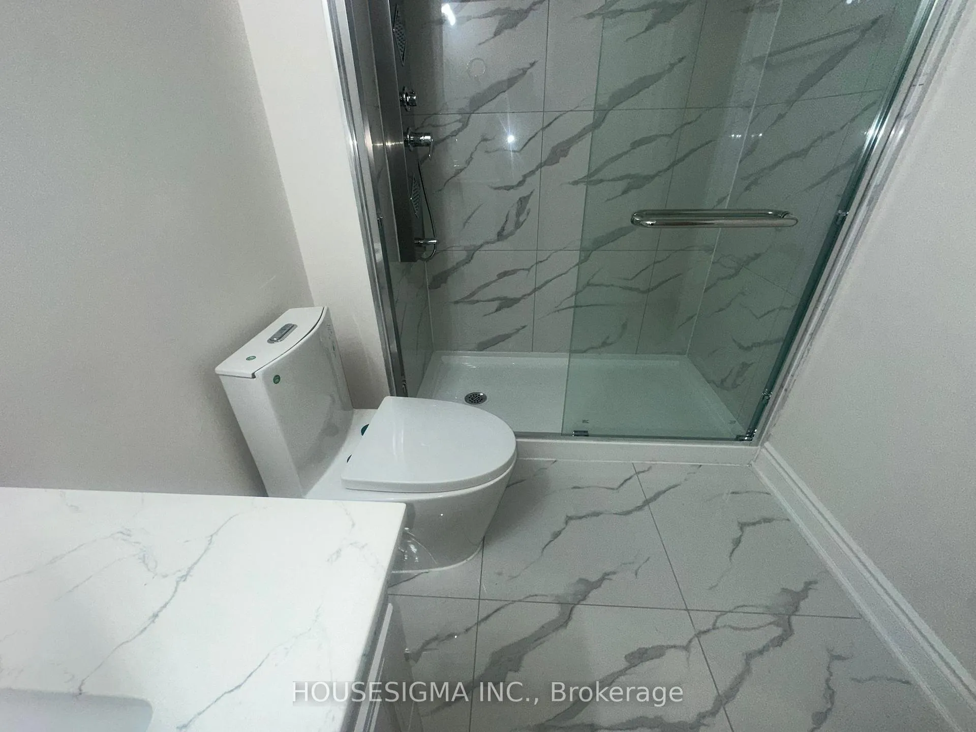 Photo 30 of Unit Basement, 11 Pine Landing Trail, Brampton, Sandringham-Wellington — HOMEH