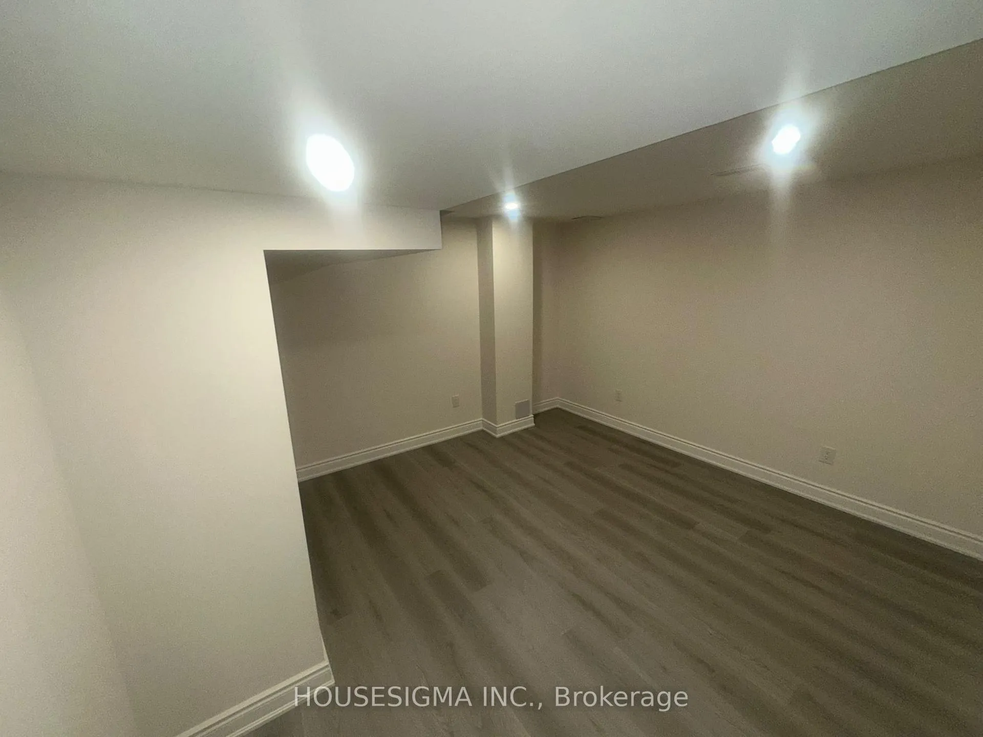 Photo 31 of Unit Basement, 11 Pine Landing Trail, Brampton, Sandringham-Wellington — HOMEH