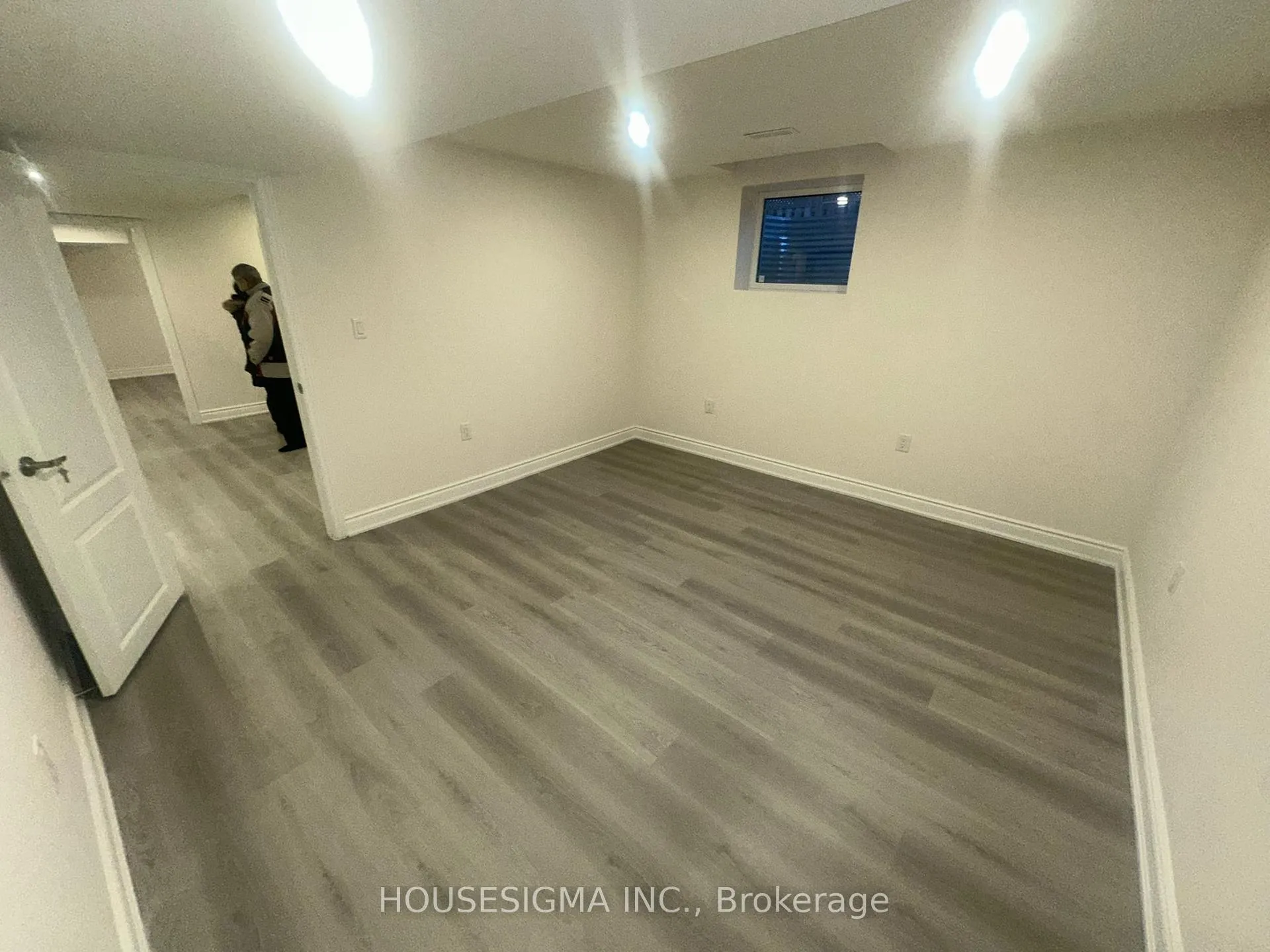Photo 36 of Unit Basement, 11 Pine Landing Trail, Brampton, Sandringham-Wellington — HOMEH