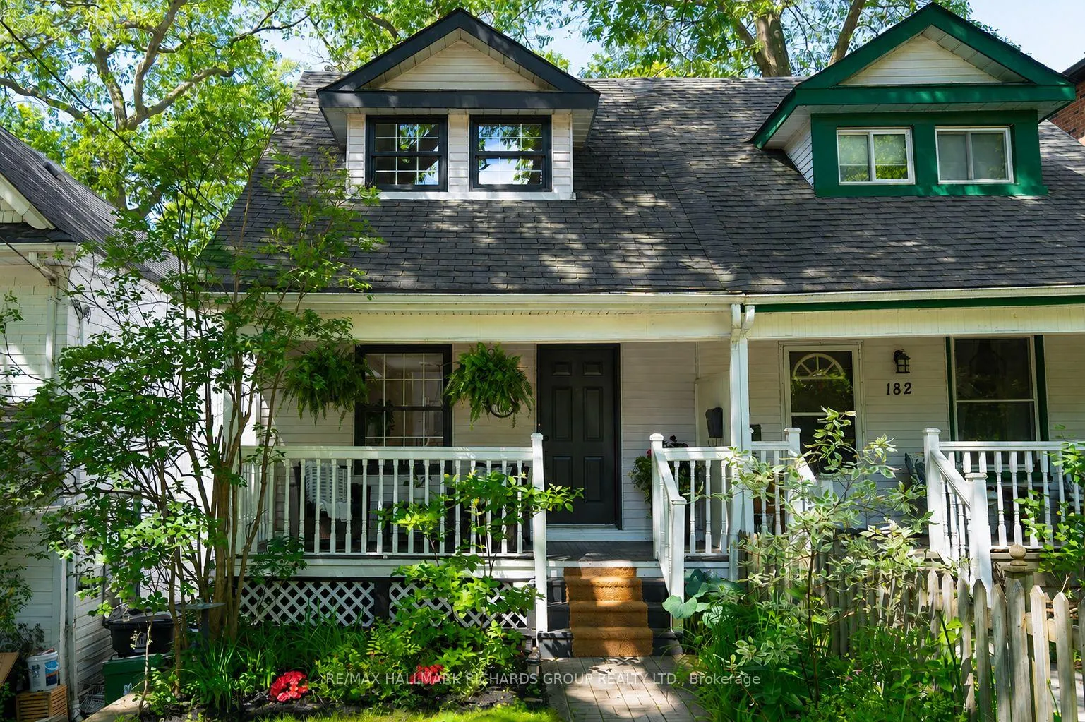 Photo 1 of 180 Willow Avenue, Toronto, The Beaches — HOMEH