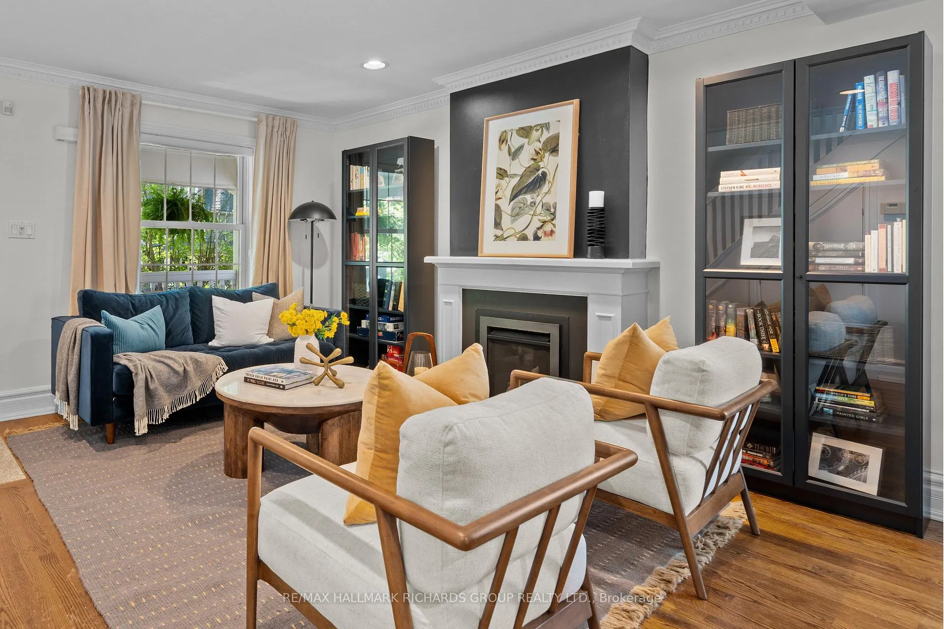 Photo 3 of 180 Willow Avenue, Toronto, The Beaches — HOMEH