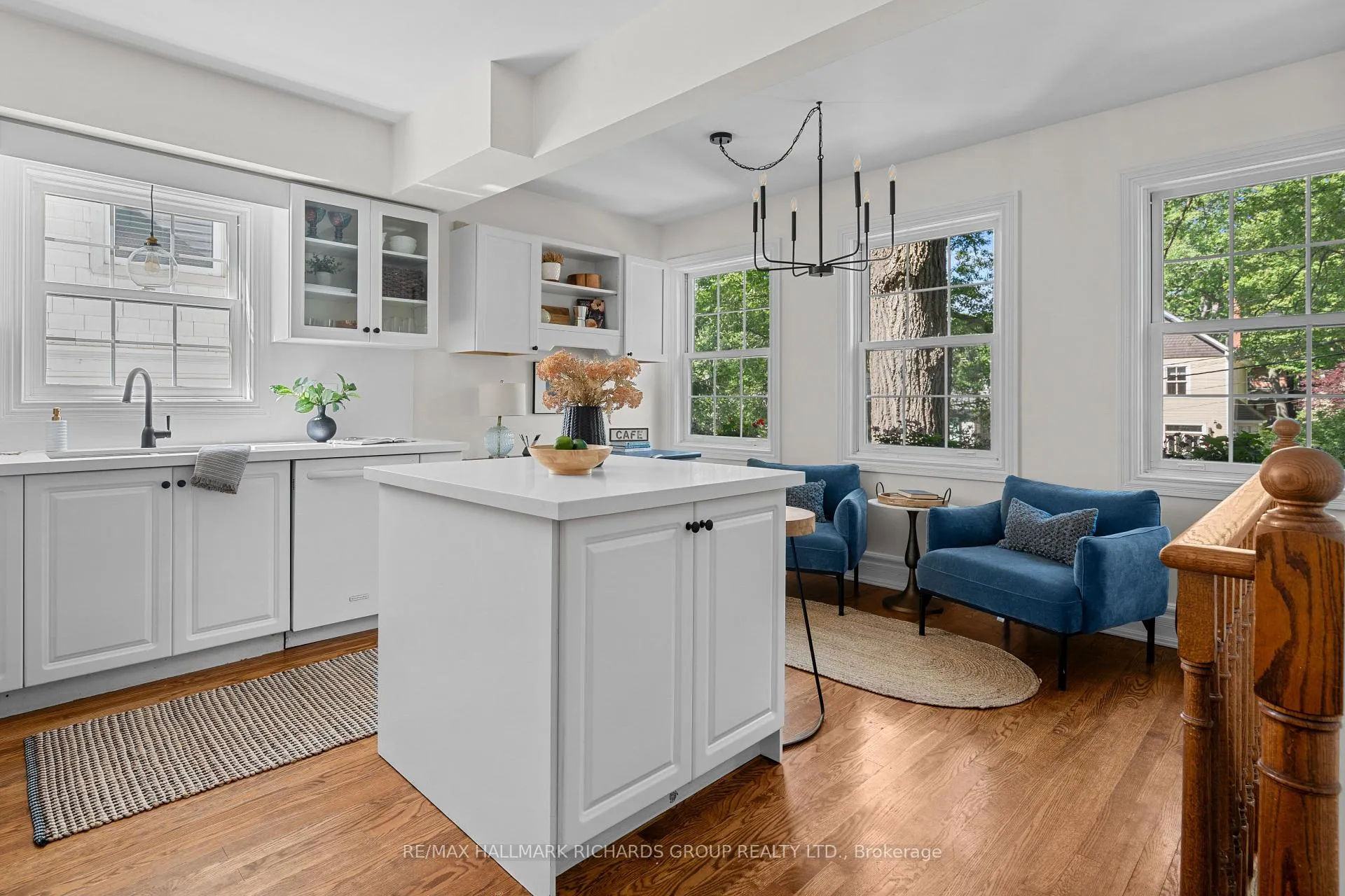 Photo 11 of 180 Willow Avenue, Toronto, The Beaches — HOMEH