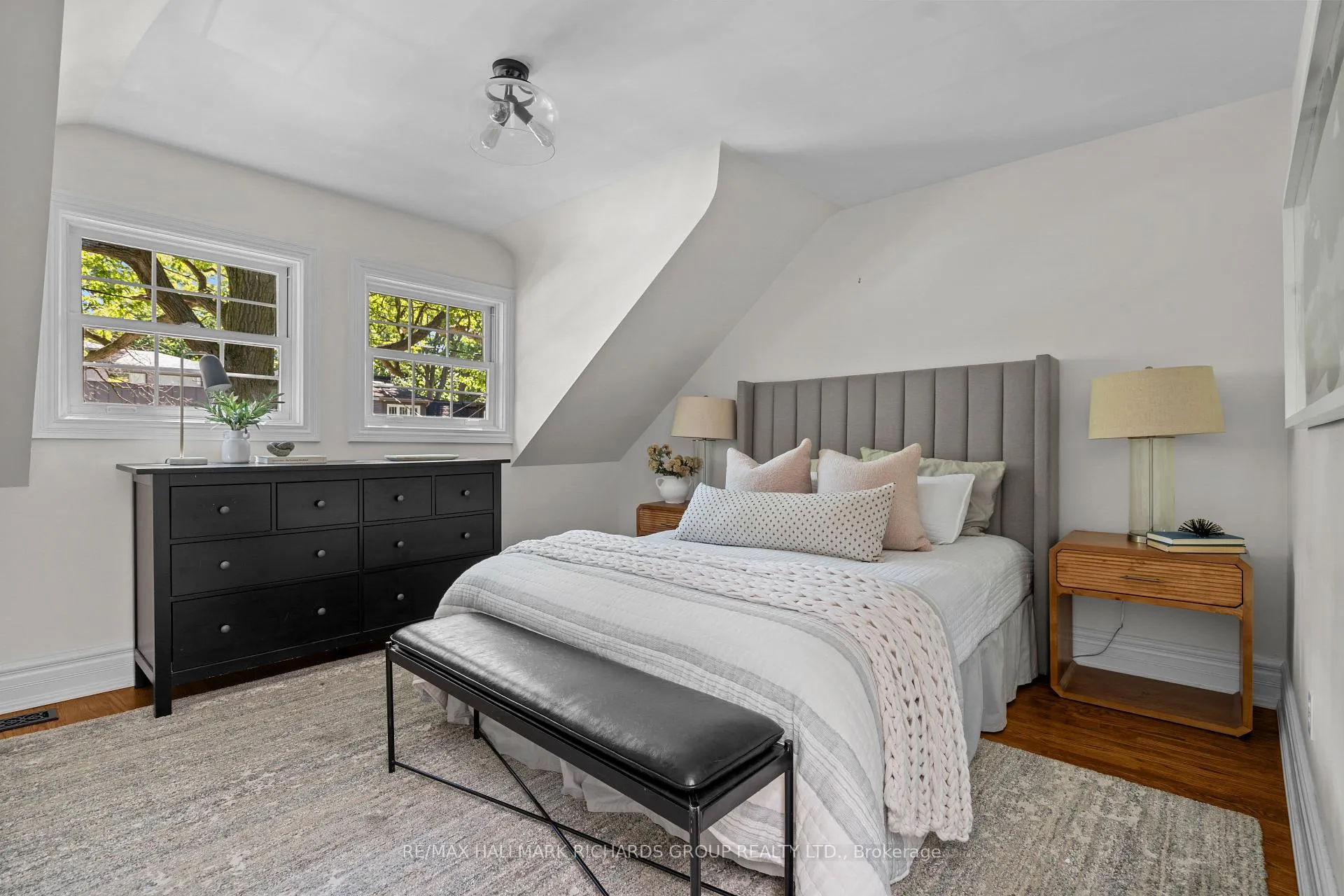 Photo 14 of 180 Willow Avenue, Toronto, The Beaches — HOMEH