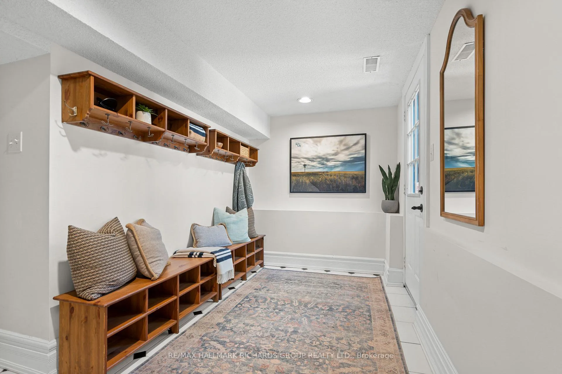 Photo 23 of 180 Willow Avenue, Toronto, The Beaches — HOMEH