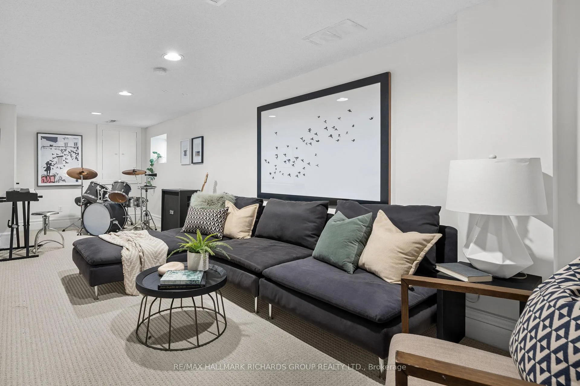 Photo 24 of 180 Willow Avenue, Toronto, The Beaches — HOMEH