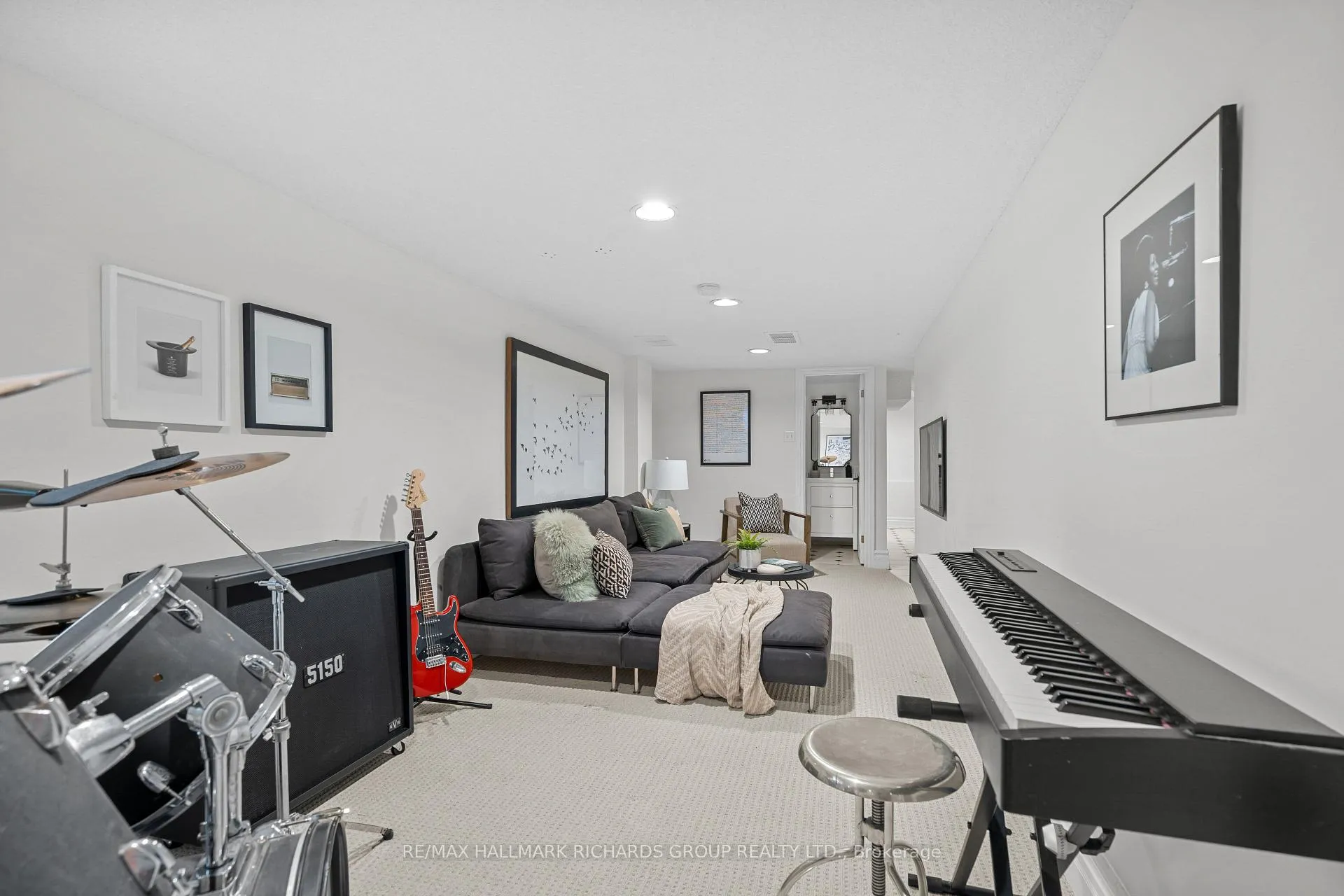 Photo 26 of 180 Willow Avenue, Toronto, The Beaches — HOMEH