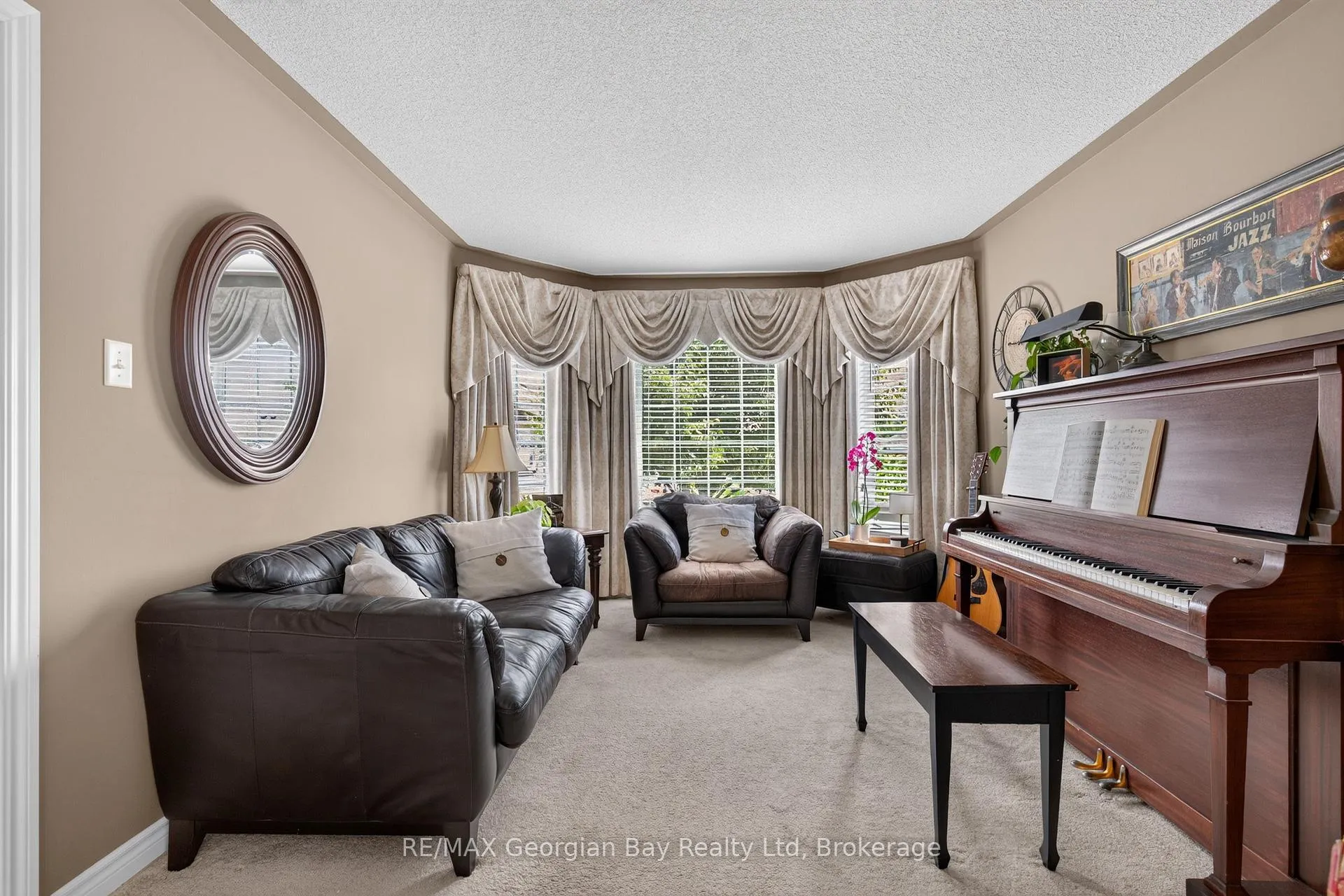 Photo 4 of 400 Keller Drive, Midland — HOMEH