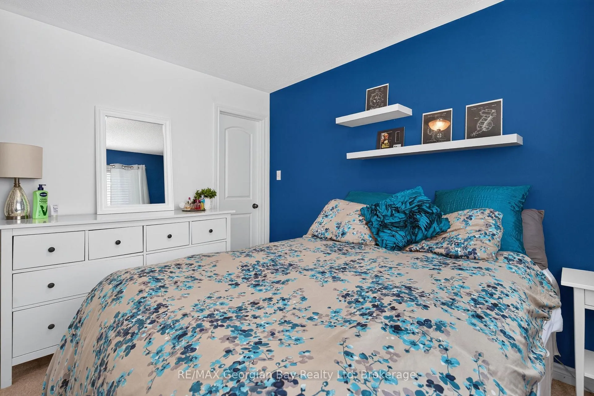 Photo 28 of 400 Keller Drive, Midland — HOMEH