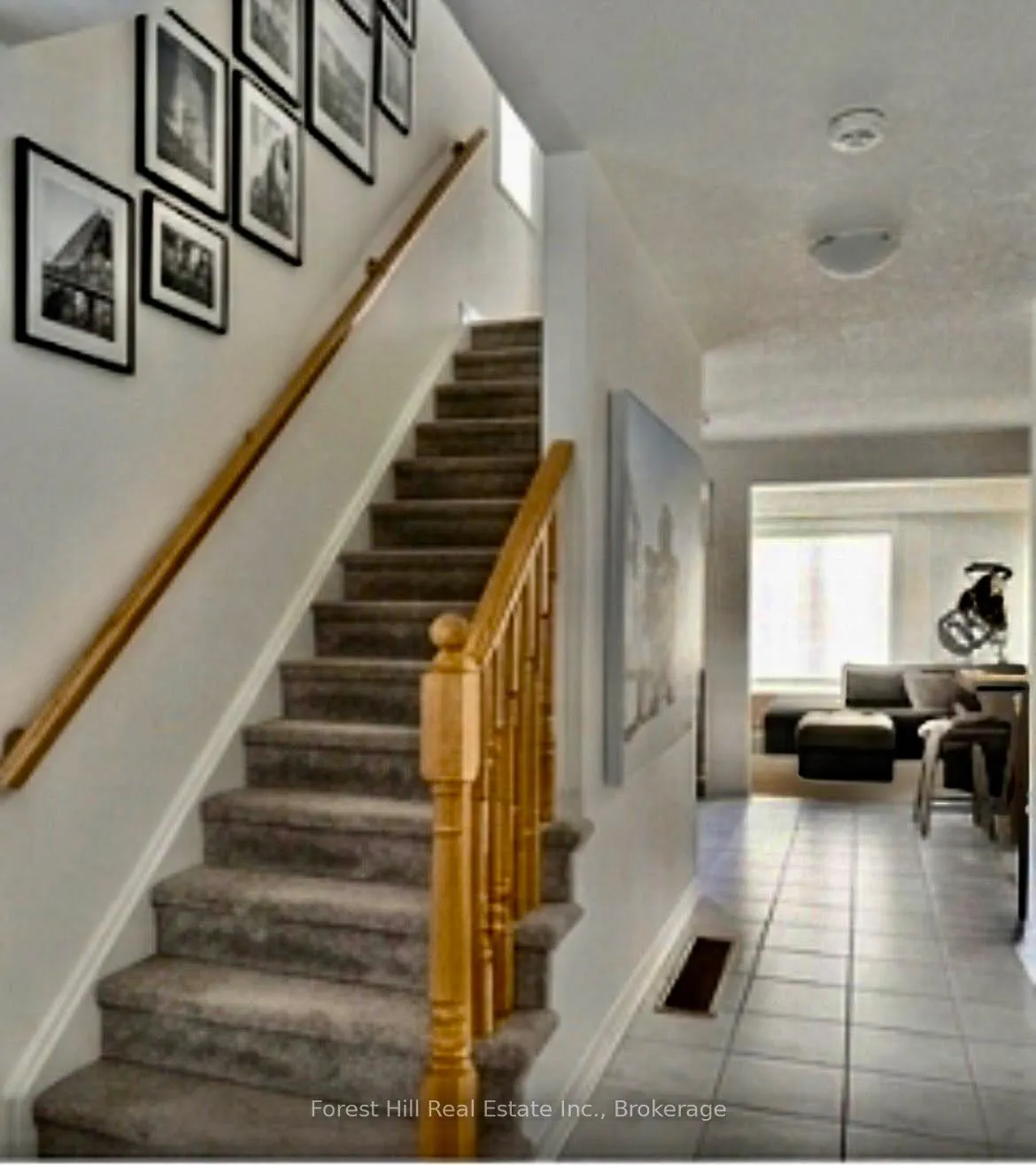 Photo 3 of 1 Archer Avenue E, Collingwood — HOMEH