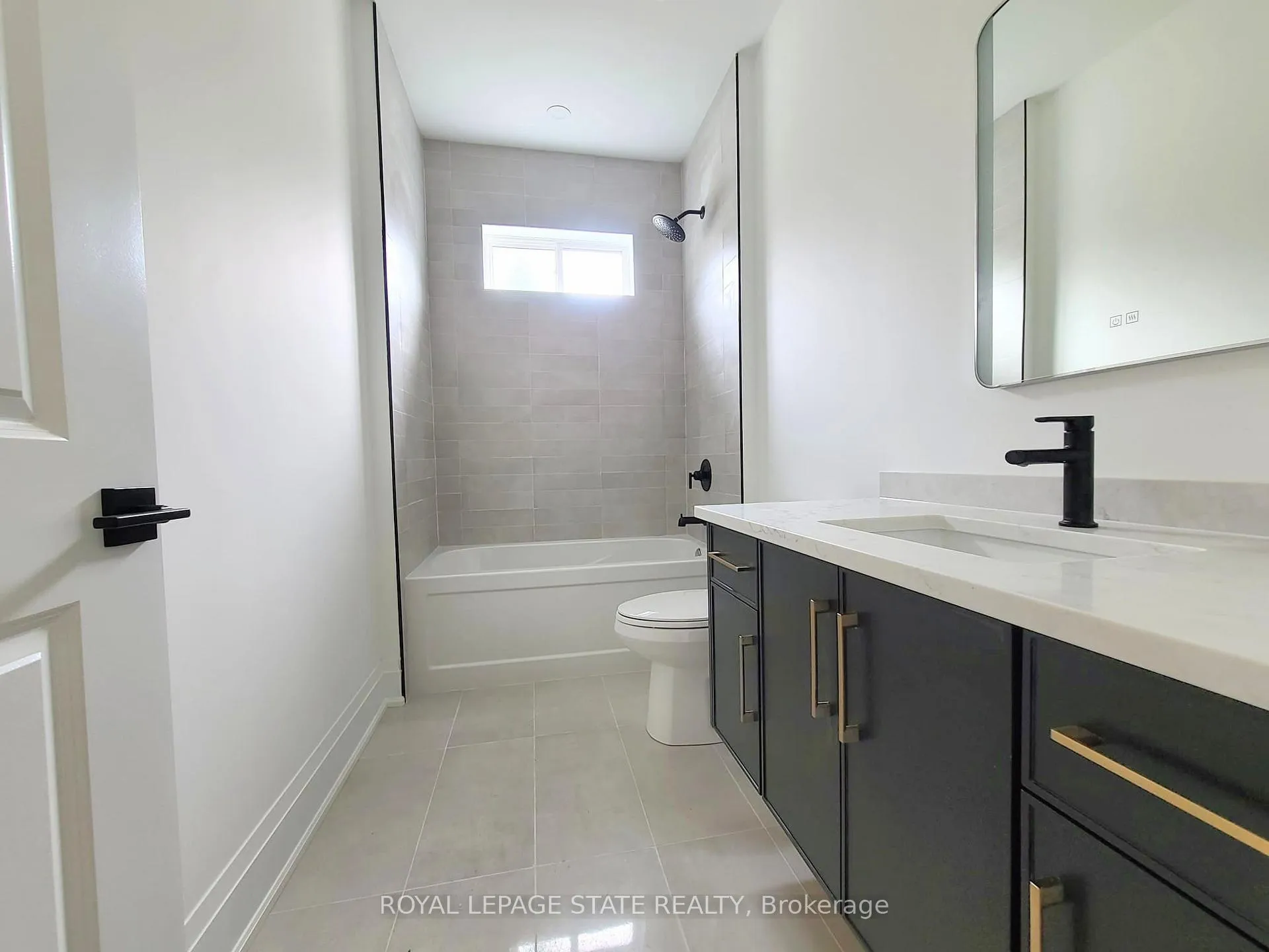 Photo 11 of Unit Main, 115 Chesley Street, Hamilton, Gourley — HOMEH