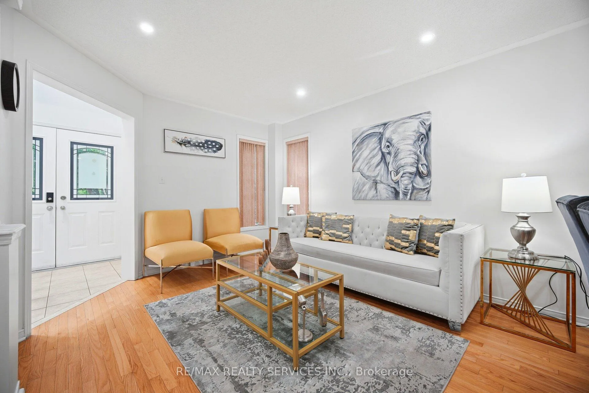 Photo 6 of 106 Williamson Drive, Brampton, Fletcher's Meadow — HOMEH