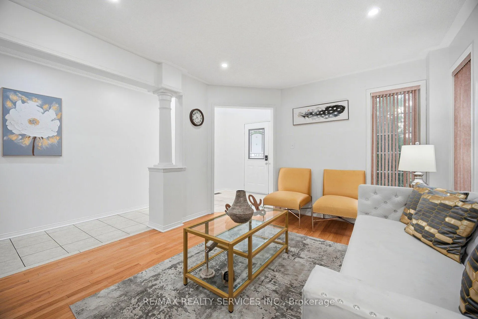 Photo 8 of 106 Williamson Drive, Brampton, Fletcher's Meadow — HOMEH