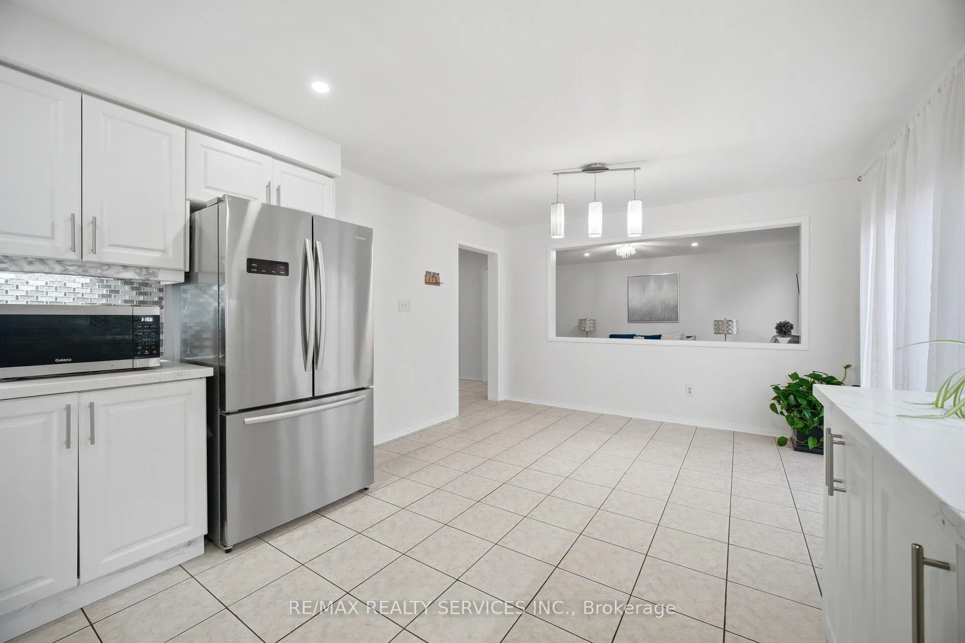 Photo 16 of 106 Williamson Drive, Brampton, Fletcher's Meadow — HOMEH