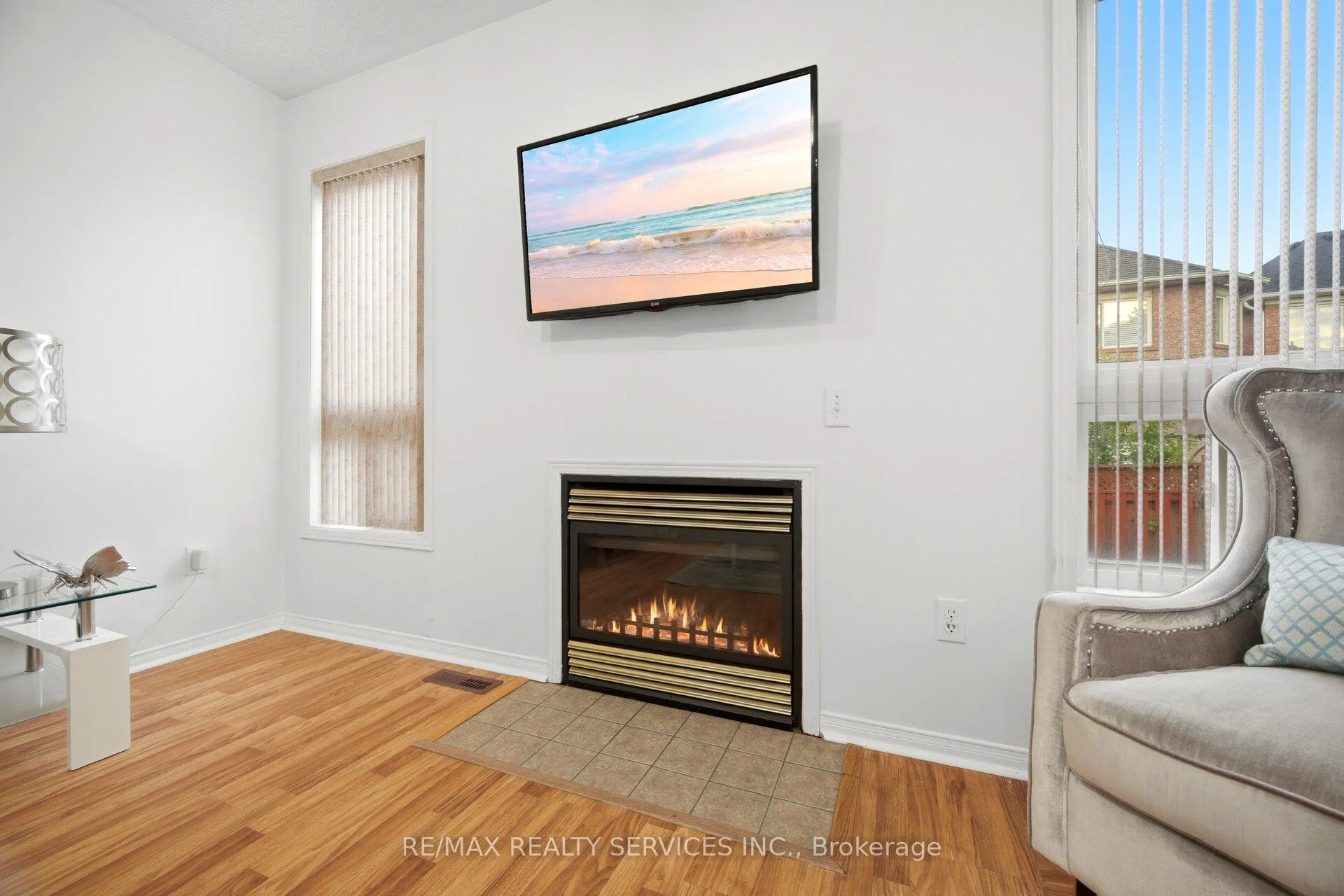 Photo 18 of 106 Williamson Drive, Brampton, Fletcher's Meadow — HOMEH