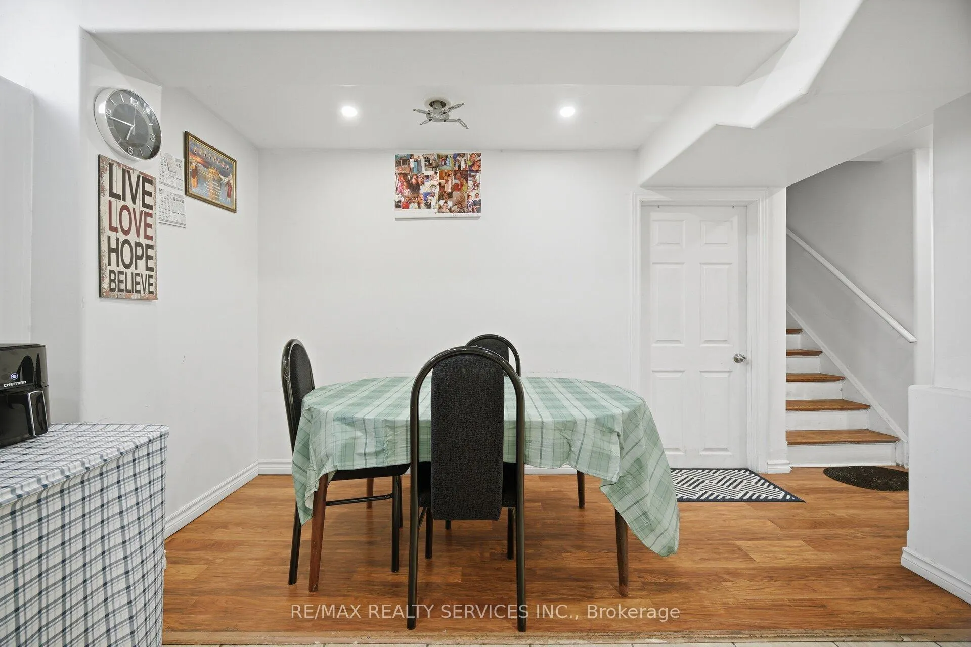 Photo 42 of 106 Williamson Drive, Brampton, Fletcher's Meadow — HOMEH