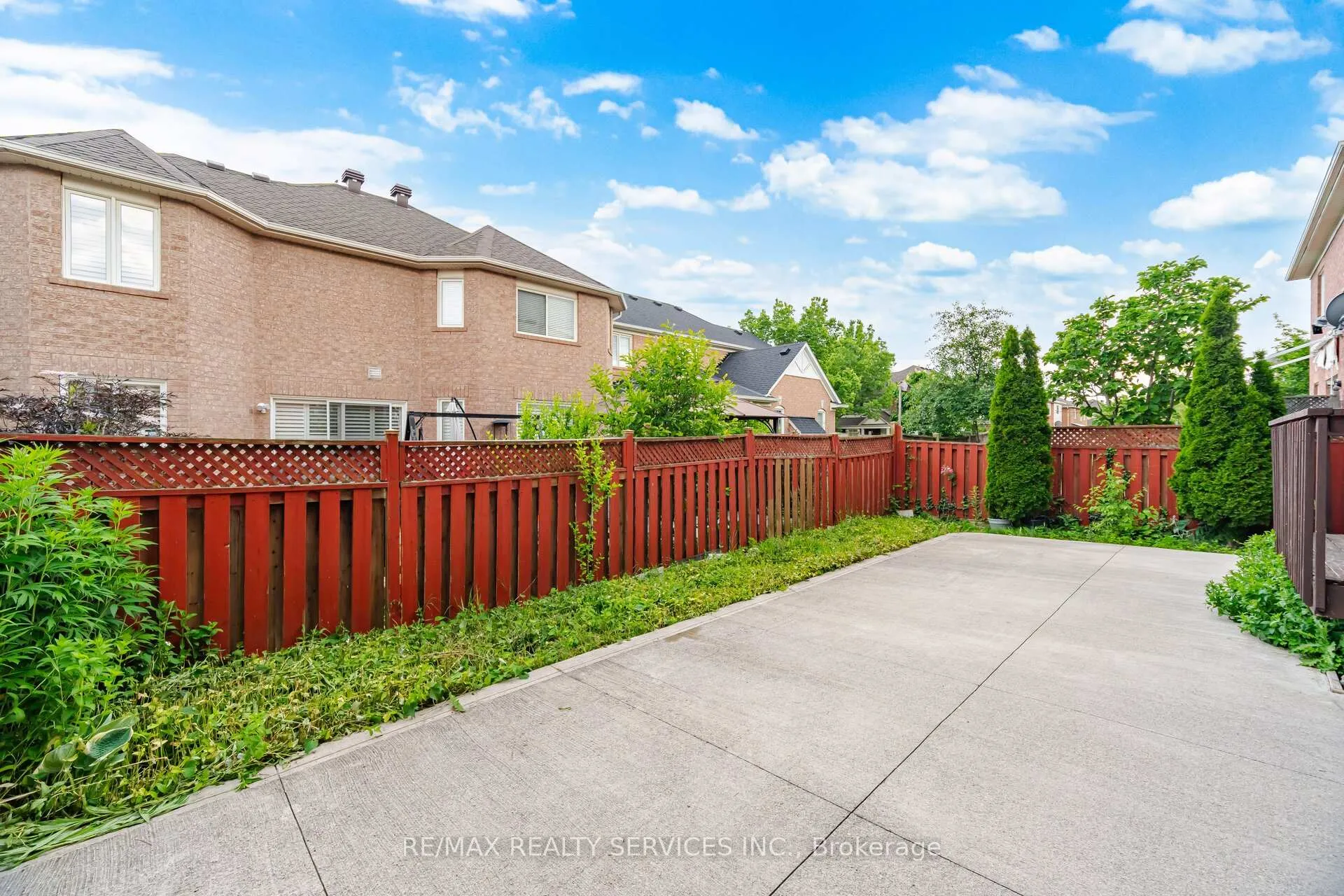 Photo 49 of 106 Williamson Drive, Brampton, Fletcher's Meadow — HOMEH