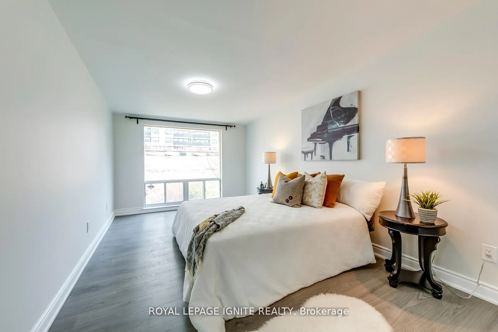Photo 18 of Unit 4, 10 Leith Hill Road, North York, Don Valley Village — HOMEH