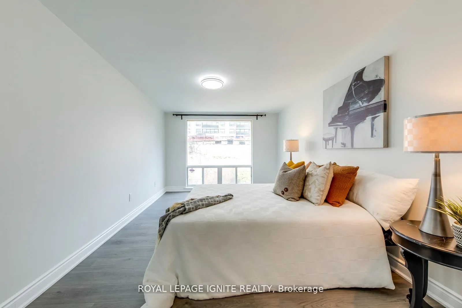 Photo 19 of Unit 4, 10 Leith Hill Road, North York, Don Valley Village — HOMEH