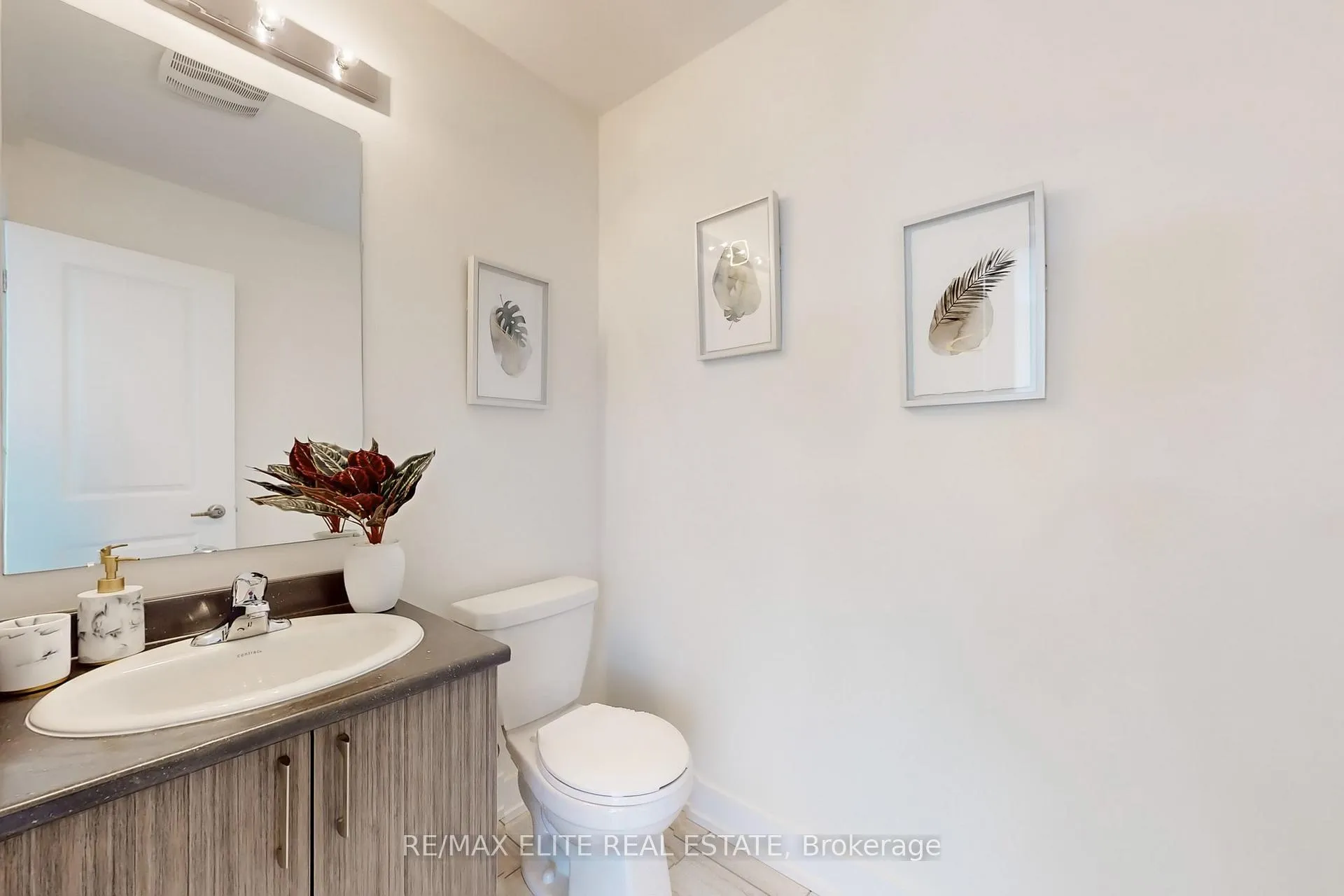Photo 10 of lot 16 Hampton Lane, Barrie, Ardagh — HOMEH
