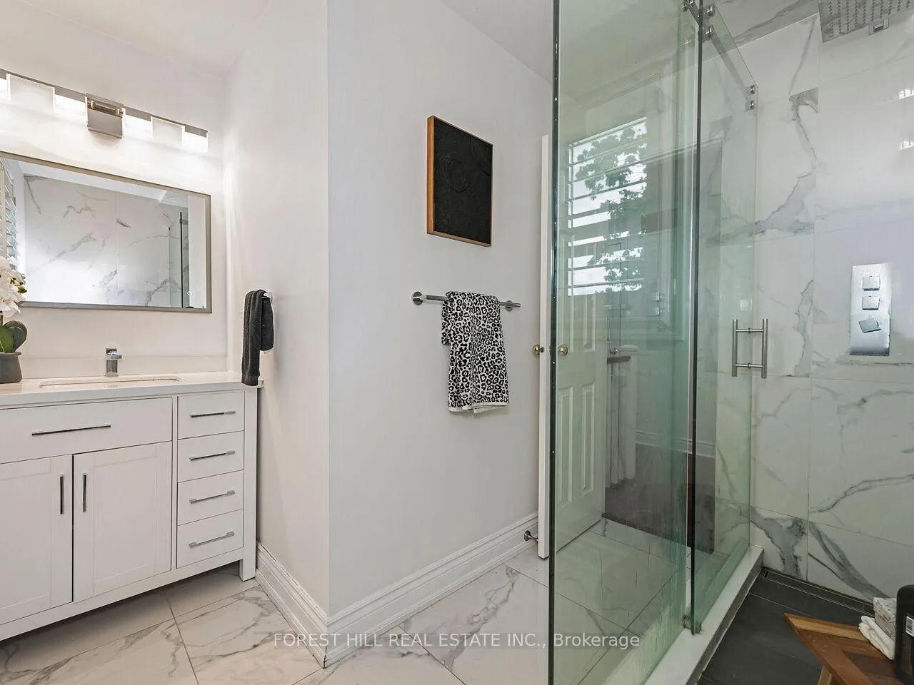 Photo 17 of 148 Chalmers Street, Oakville, Bronte — HOMEH