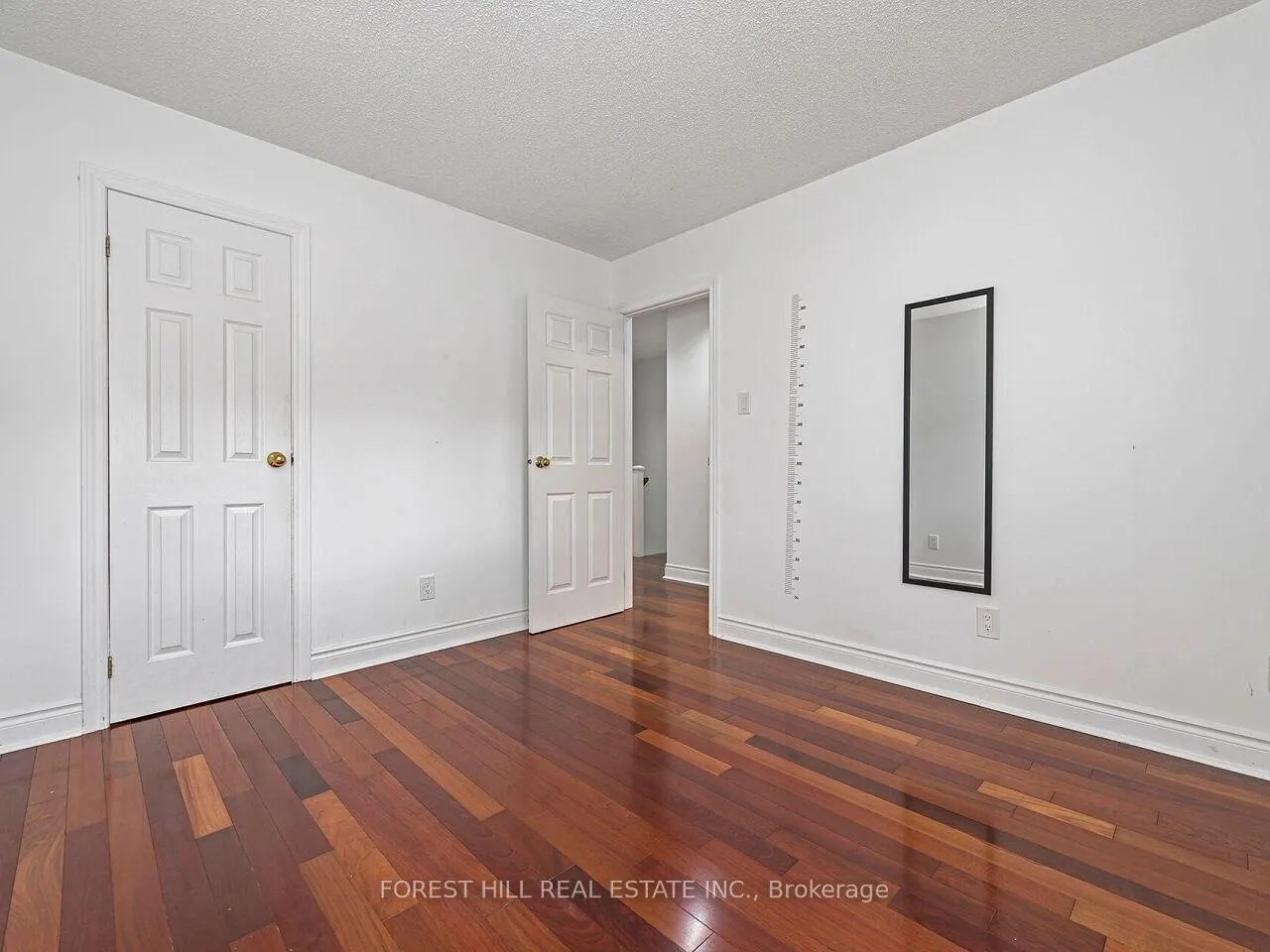 Photo 19 of 148 Chalmers Street, Oakville, Bronte — HOMEH