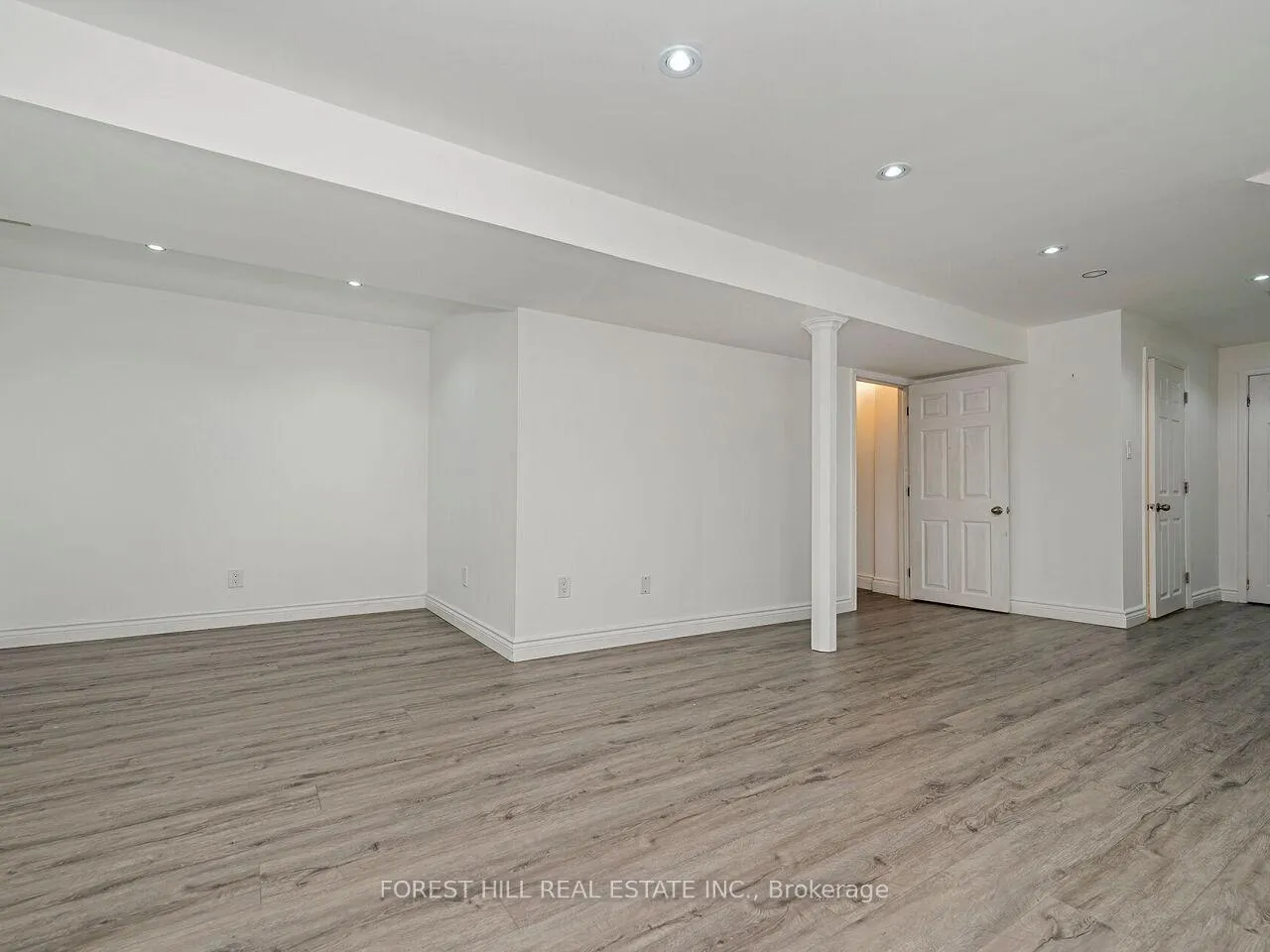 Photo 23 of 148 Chalmers Street, Oakville, Bronte — HOMEH