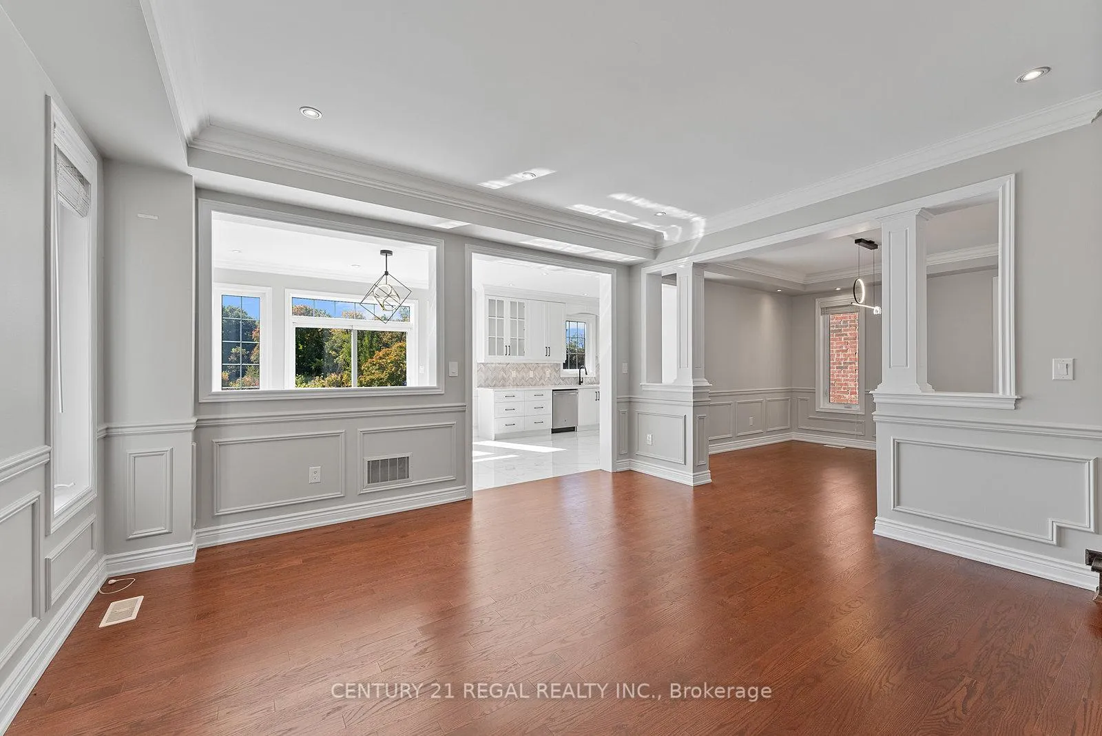 Photo 6 of 145 Roy Harper Avenue, Aurora, Rural Aurora — HOMEH