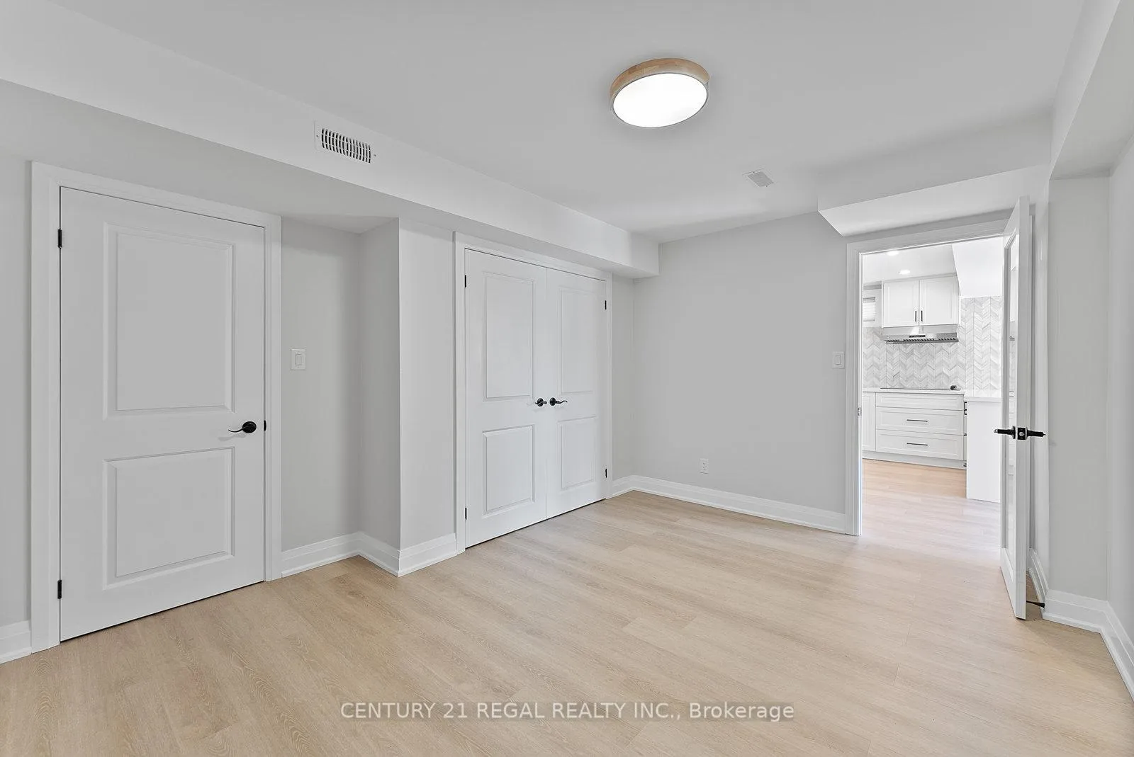 Photo 26 of 145 Roy Harper Avenue, Aurora, Rural Aurora — HOMEH