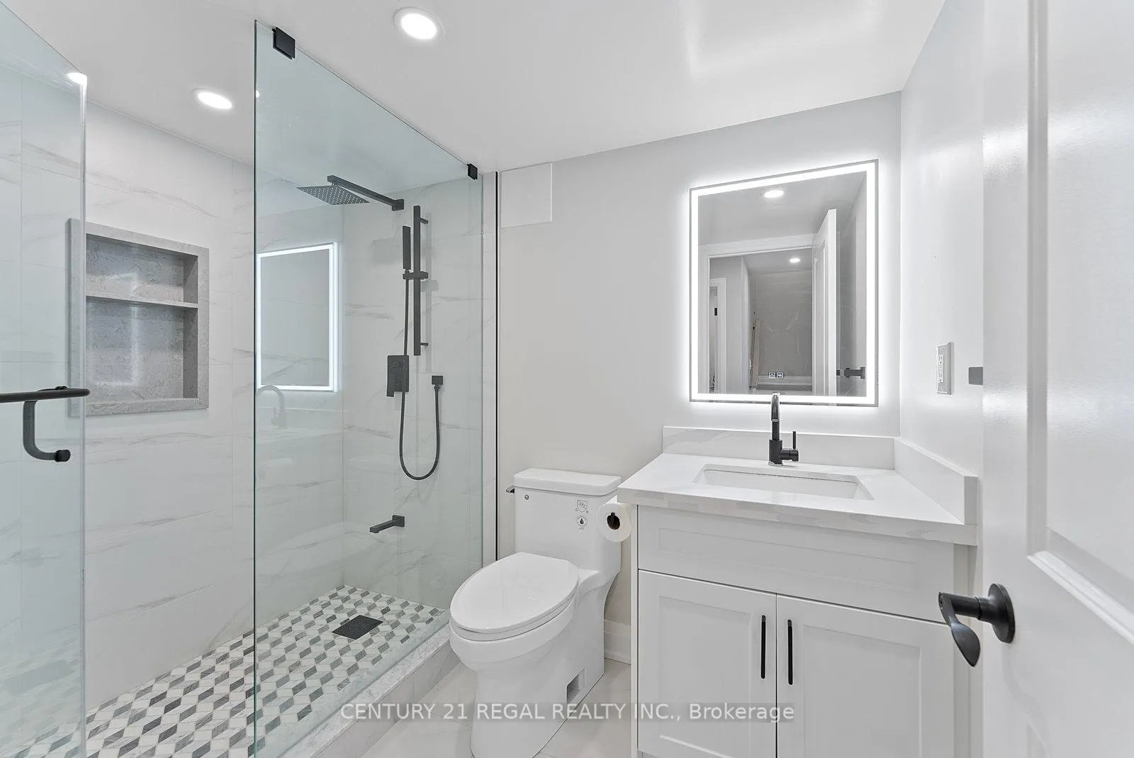 Photo 28 of 145 Roy Harper Avenue, Aurora, Rural Aurora — HOMEH