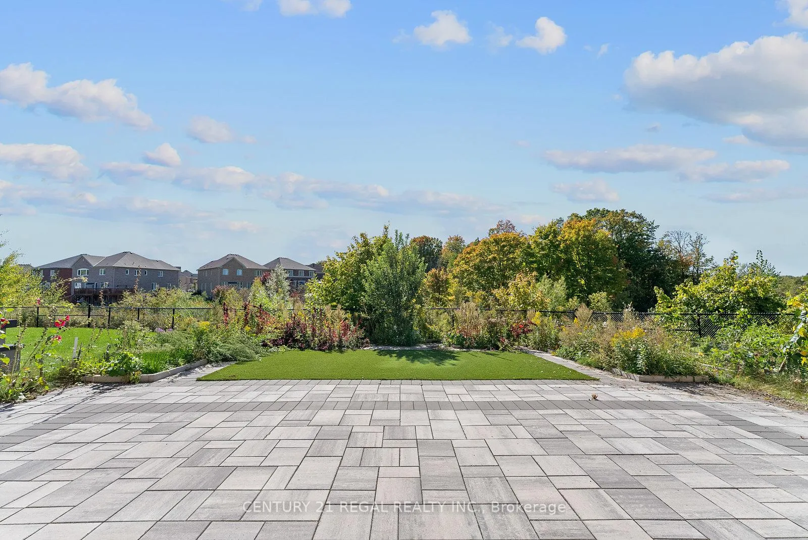 Photo 29 of 145 Roy Harper Avenue, Aurora, Rural Aurora — HOMEH