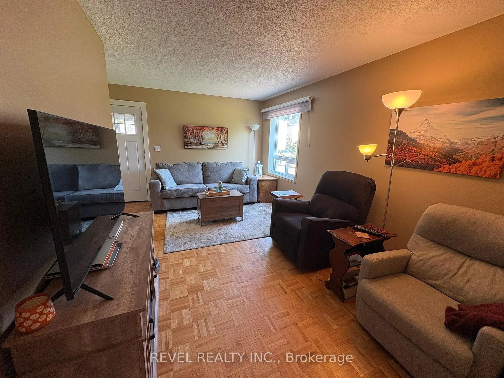 Photo 12 of 36 Stewart Avenue, Kapuskasing — HOMEH