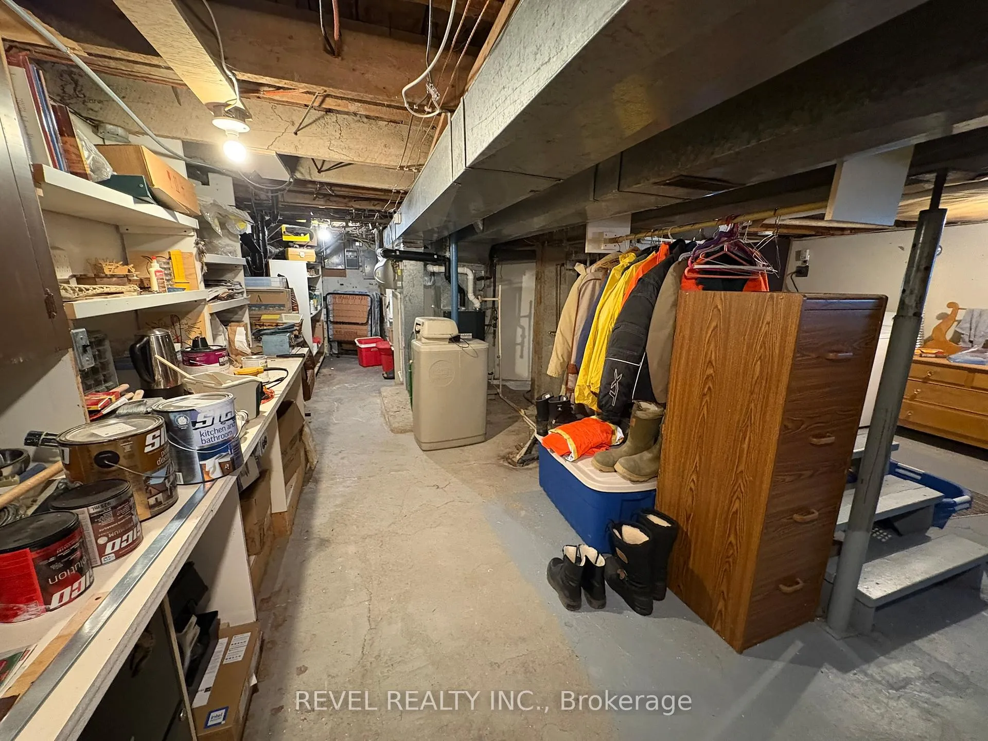 Photo 31 of 36 Stewart Avenue, Kapuskasing — HOMEH