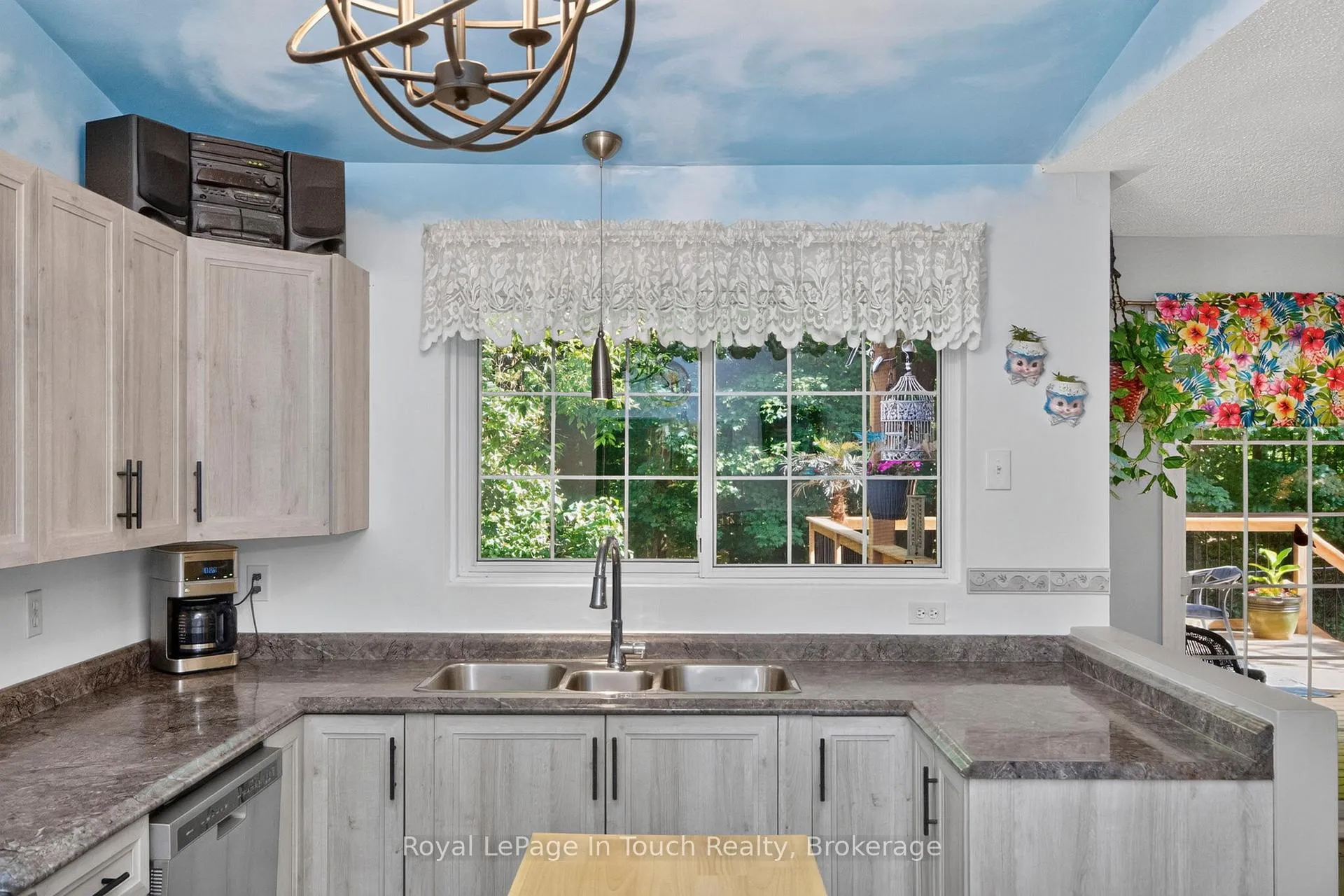 Photo 31 of 13 Hallen Drive, Penetanguishene — HOMEH