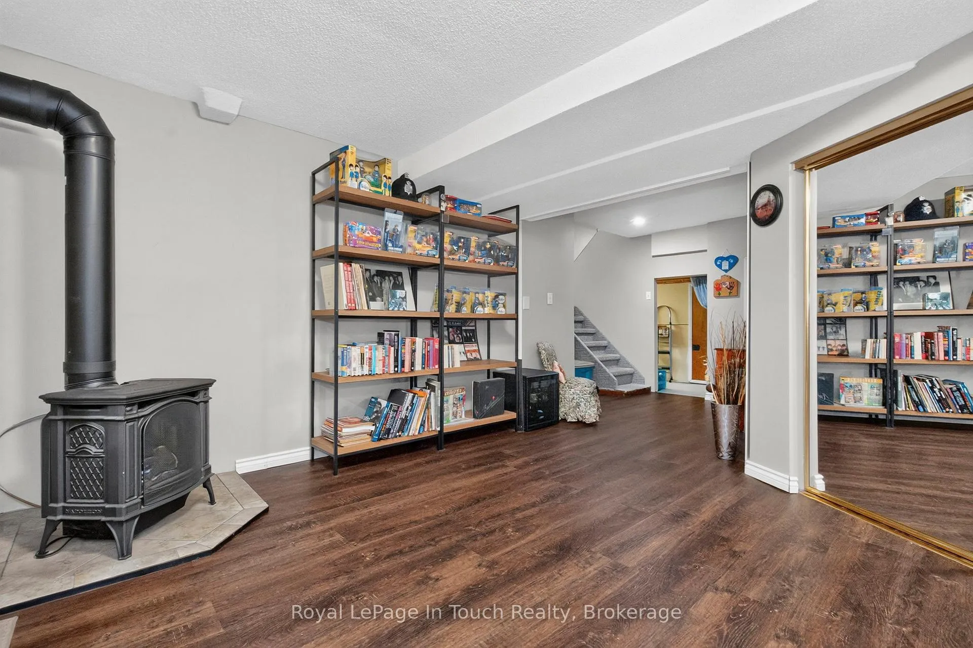 Photo 42 of 13 Hallen Drive, Penetanguishene — HOMEH