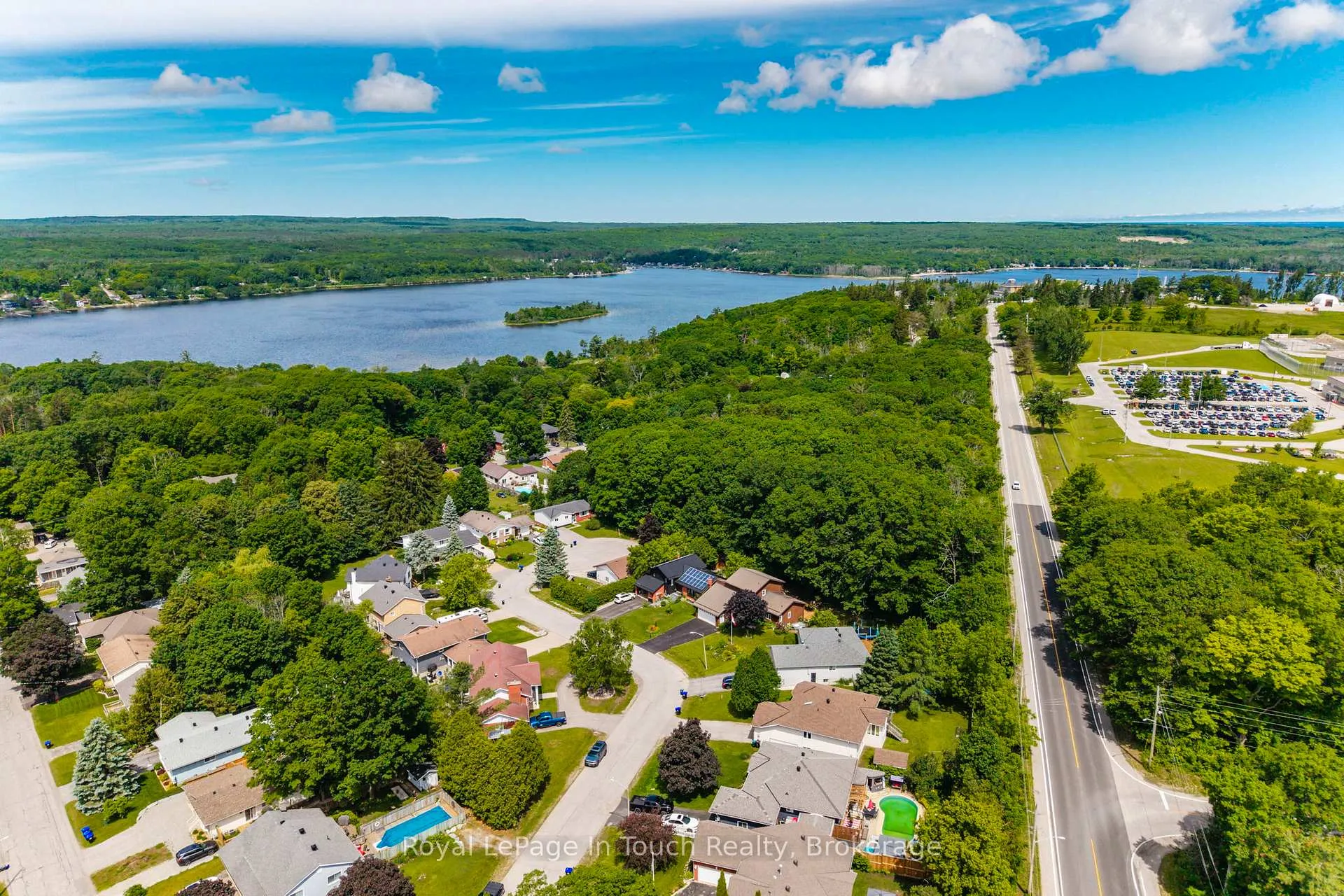 Photo 49 of 13 Hallen Drive, Penetanguishene — HOMEH