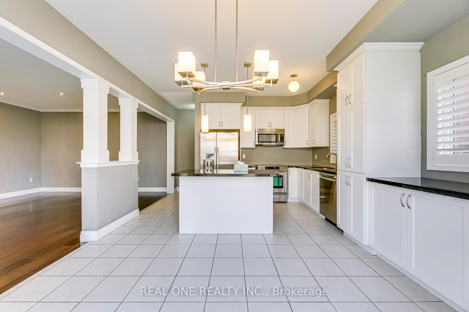 Photo 9 of 4261 Adobe Gate, Burlington, Alton — HOMEH