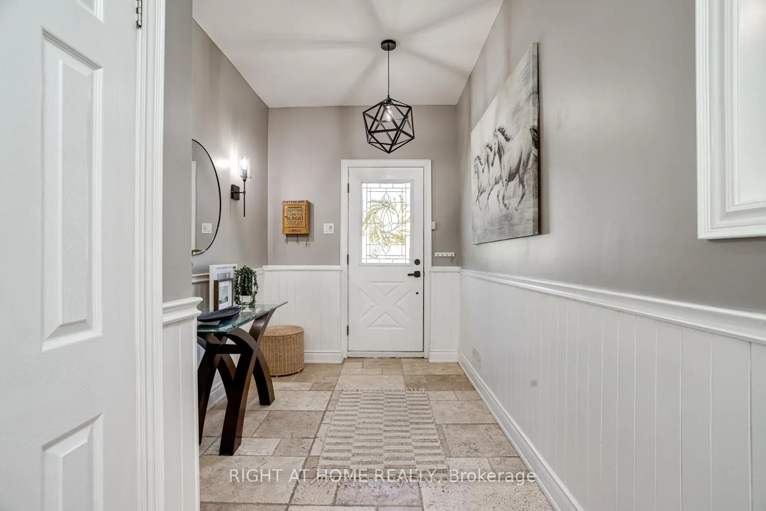 Photo 5 of 77 Aldred Drive, Scugog, Port Perry — HOMEH
